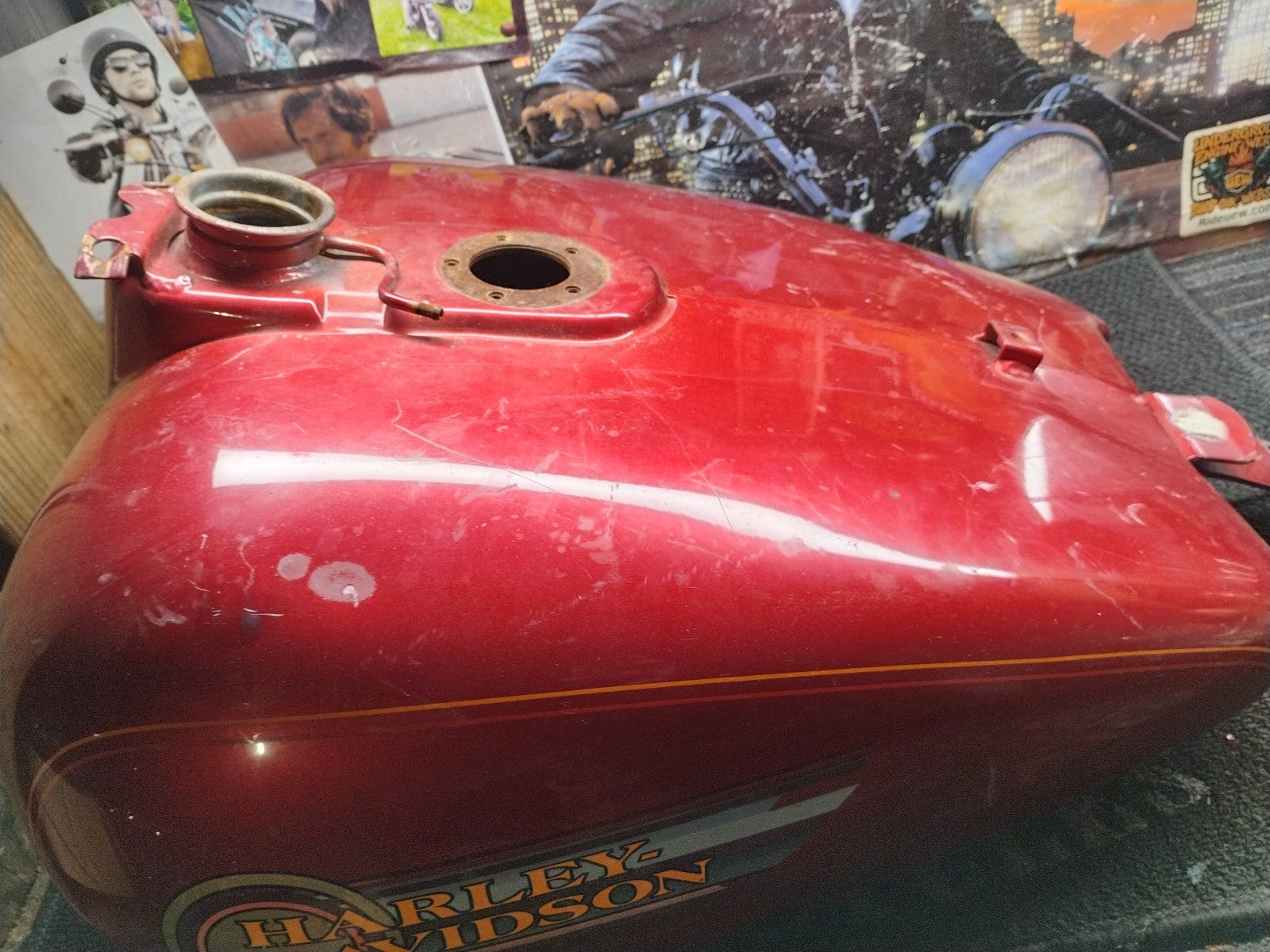 1994-1998 Harley-Davidson FLHTC Electra Glide Ultra Classic Fuel Tank Red OEM
