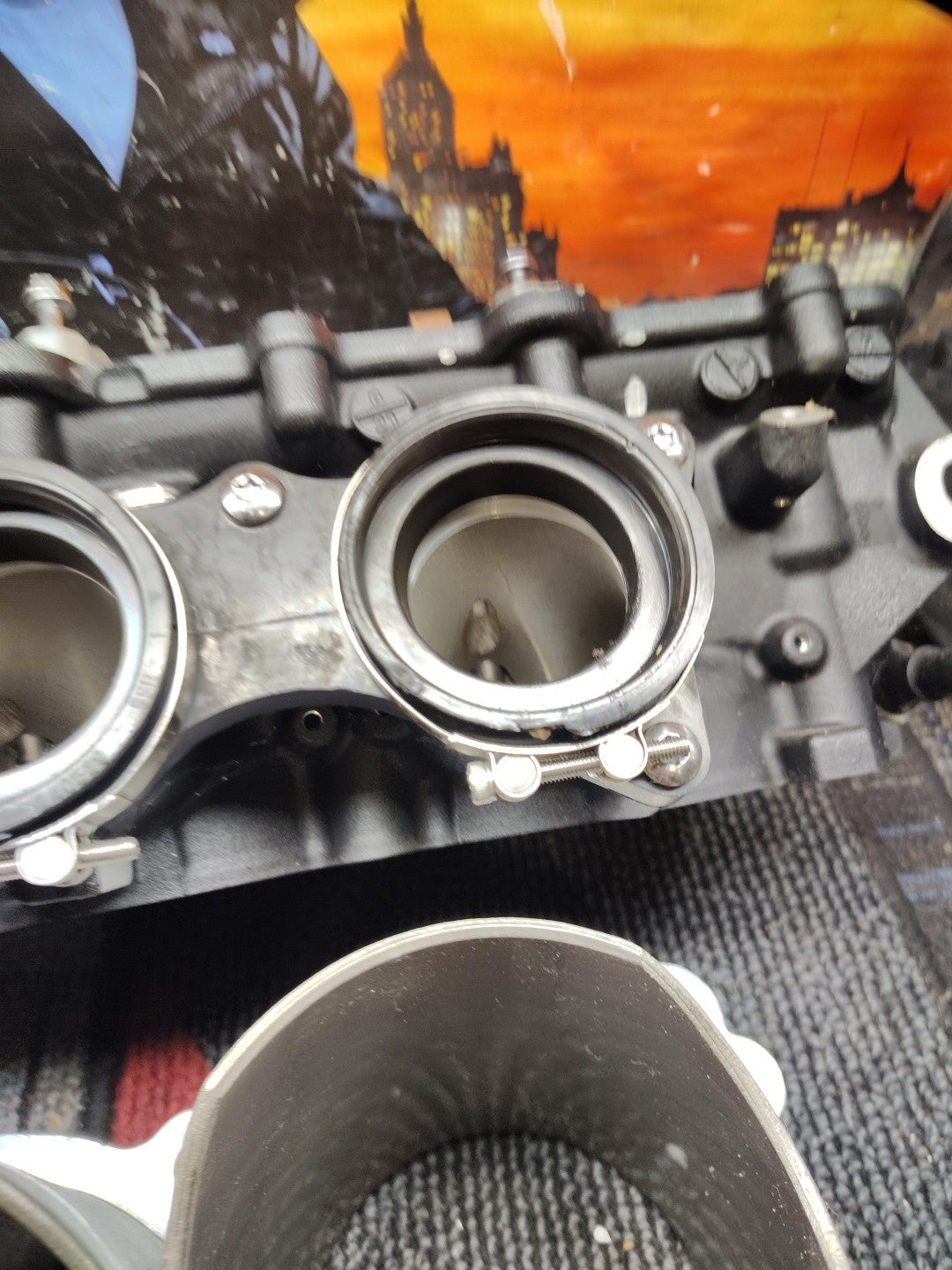 Triumph Speed Triple 1200 RS RR 2021 engine cylinder barrel piston pistons