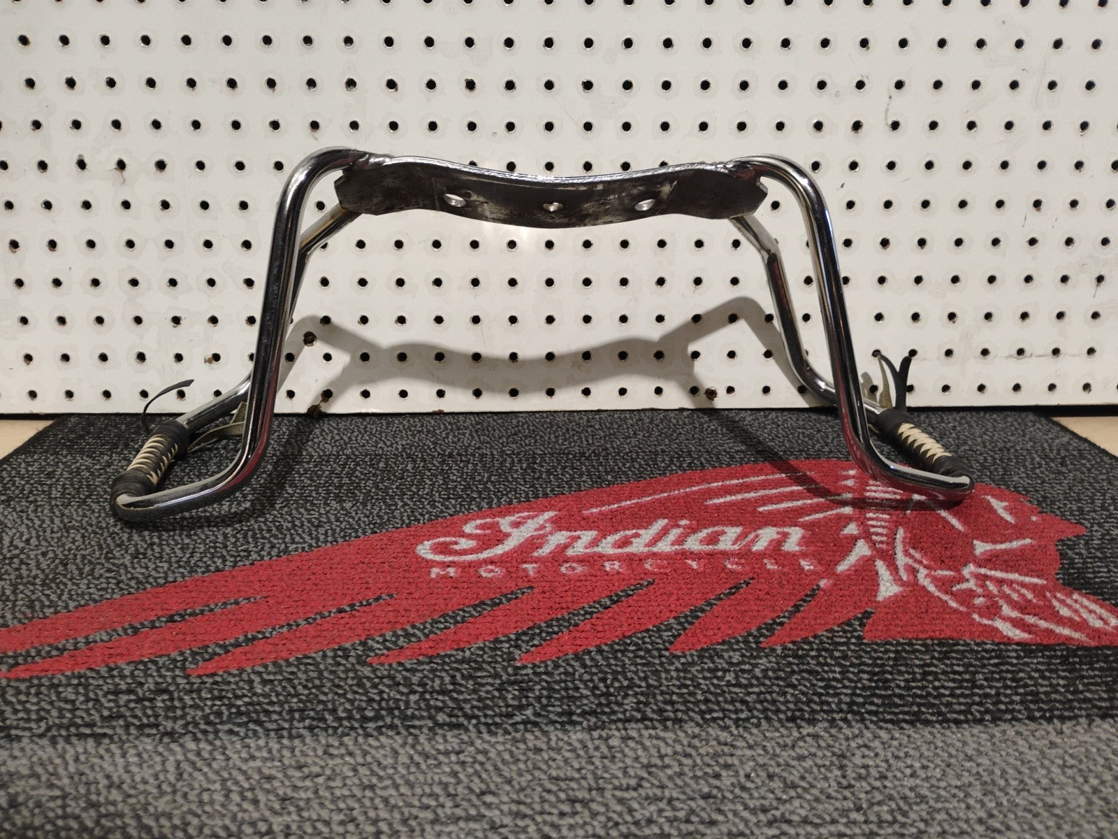 Harley-Davidson Electra Glide  Chrome Passenger Seat Grab Rail Handles