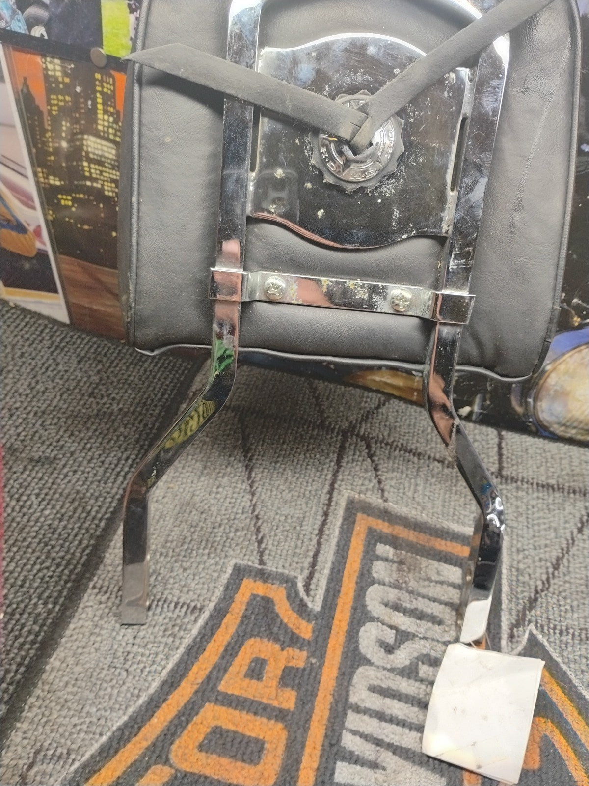 OEM PassengerBackrest Sissybar For Harley 97-08 Road StreetGlide UltraClassic FL