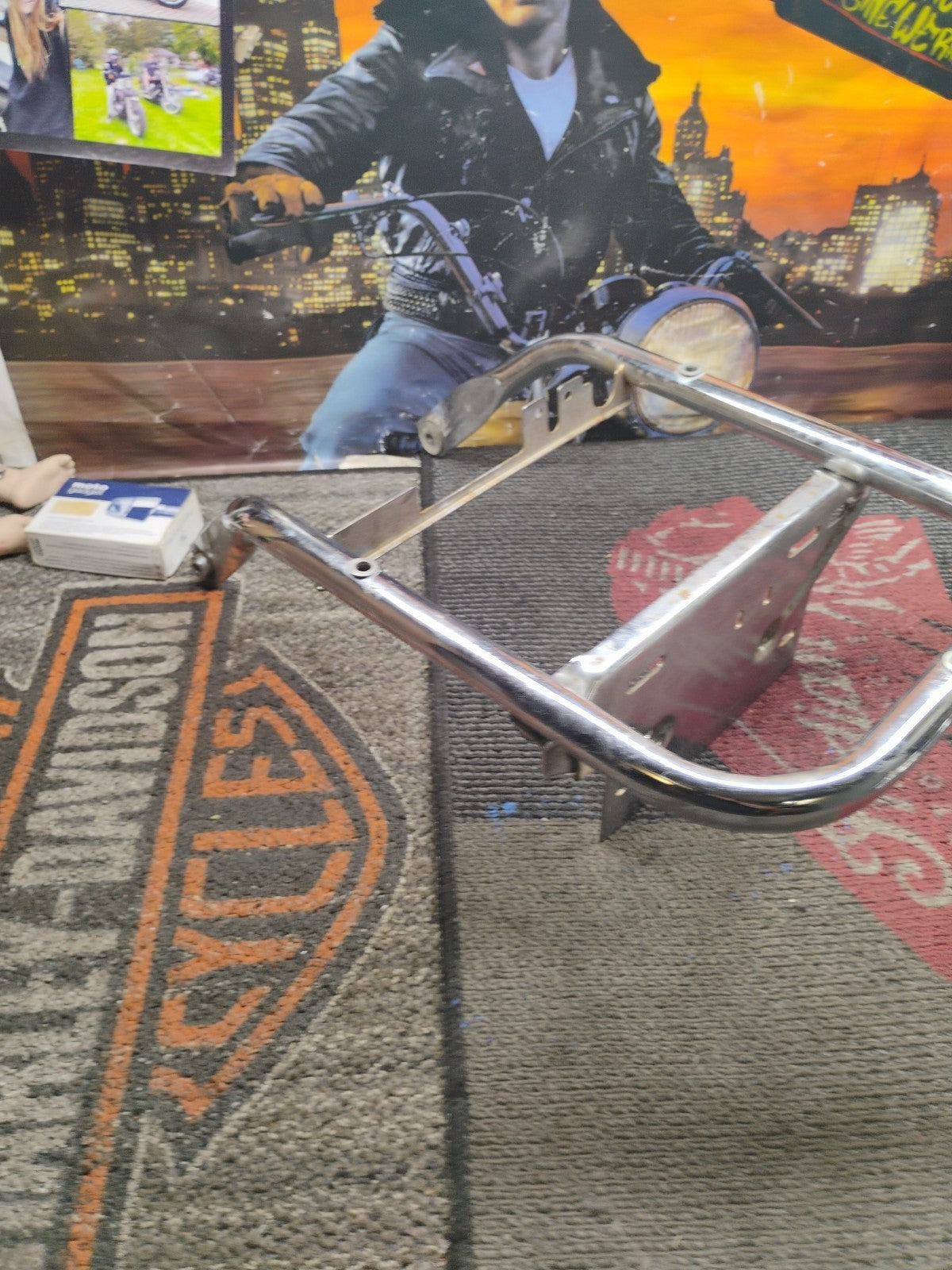 07 HARLEY DAVIDSON FLTHCUIP TRUNK TOUR PAK TAG MOUNT BRACKET