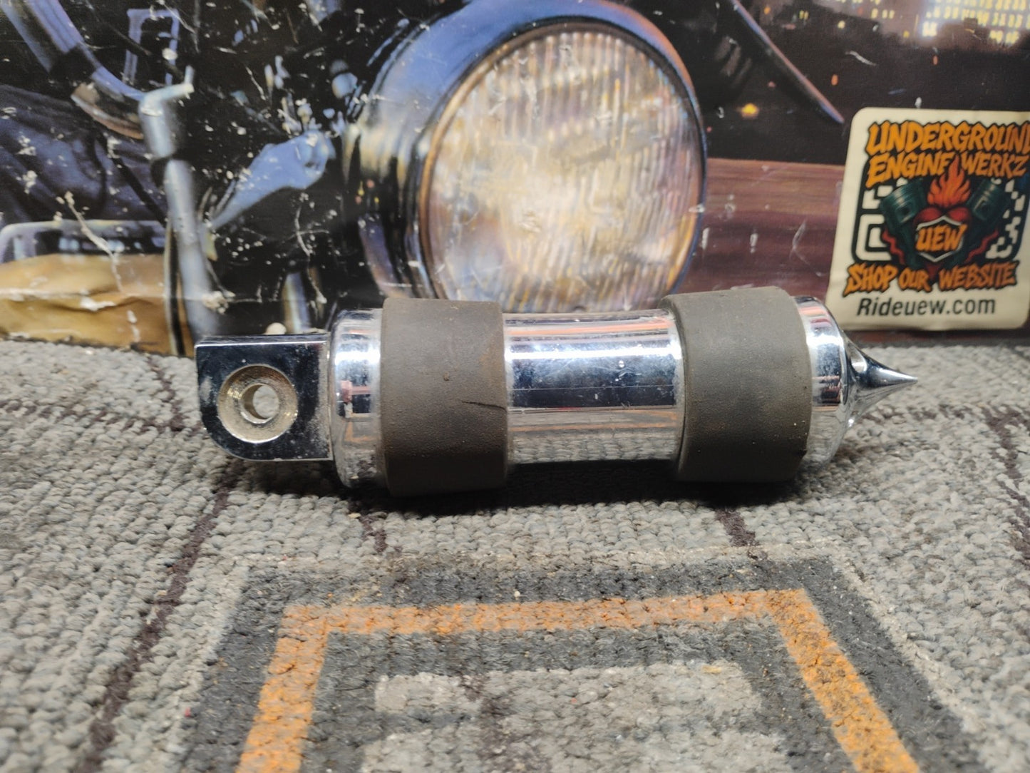 Big Dog Motorcycles OEM ROULETTE full foot peg RHS 2004-2011 PASSENGER TOE GRIP