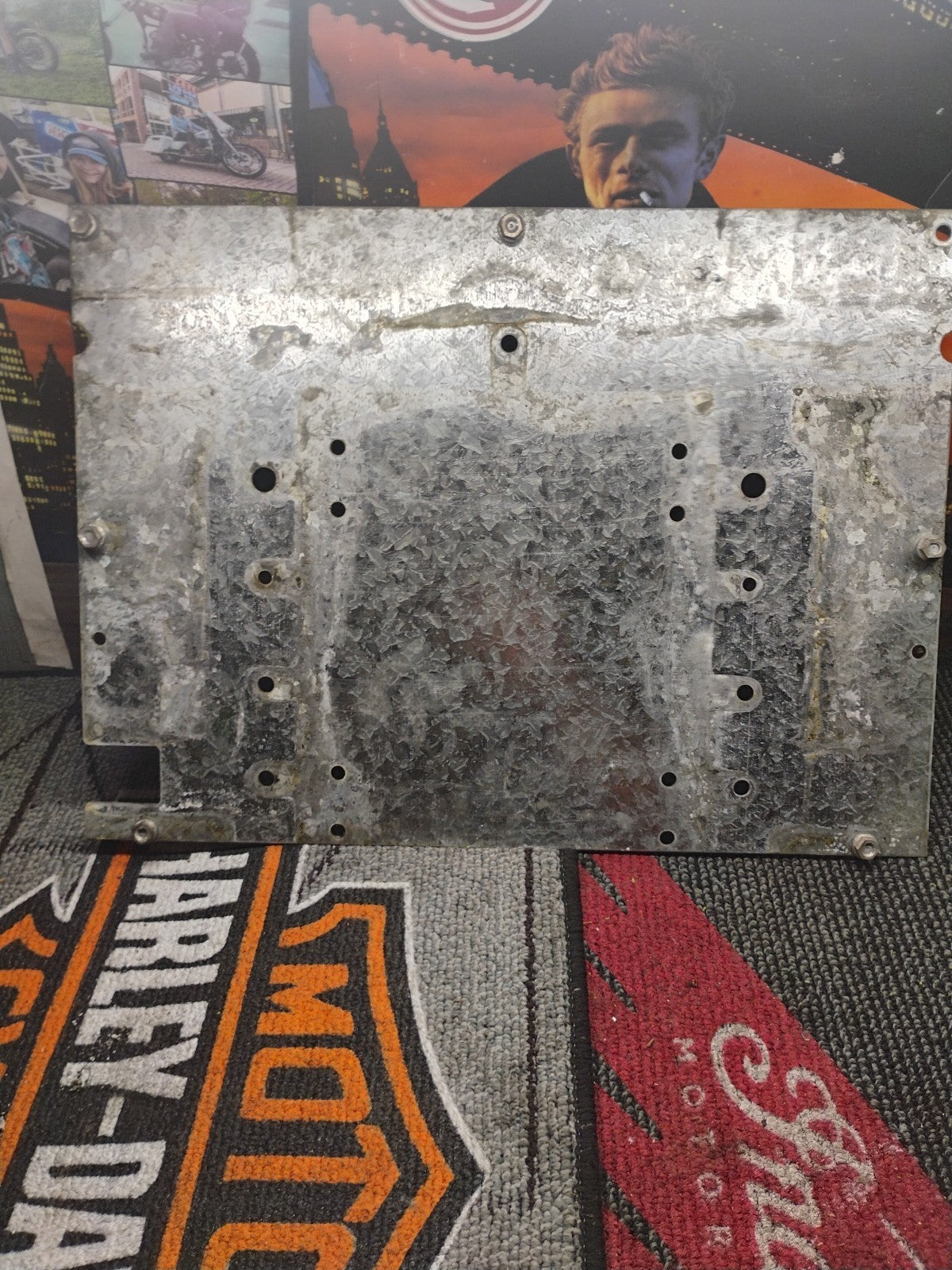 2000-2005 Harley Davidson Electra Glide LUGGAGE BOX MOUNT PLATE