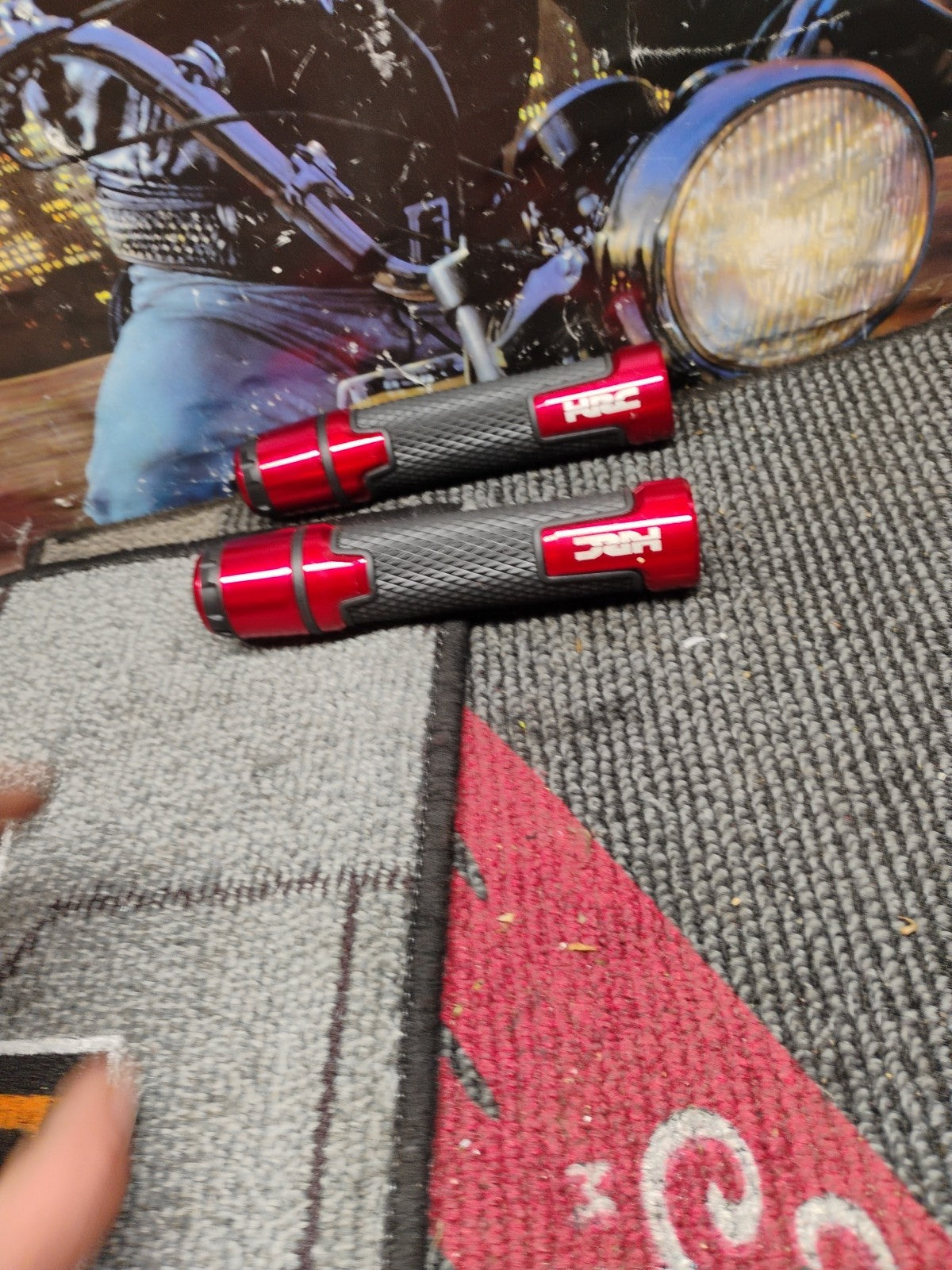 Honda CBR600RR 900RR 954RR 1000RR F4i Black Red Grips Comfort Racing Hand