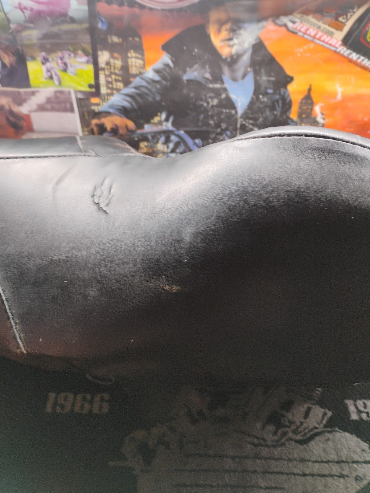 OEM HARLEY DAVIDSON TOURING SEAT PN 52151-83 - 86