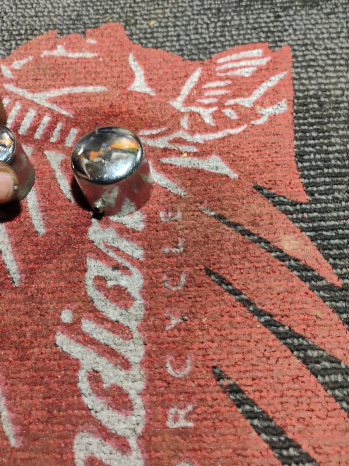 HARLEY DAVIDSON  CHROME AXLE NUT COVERS