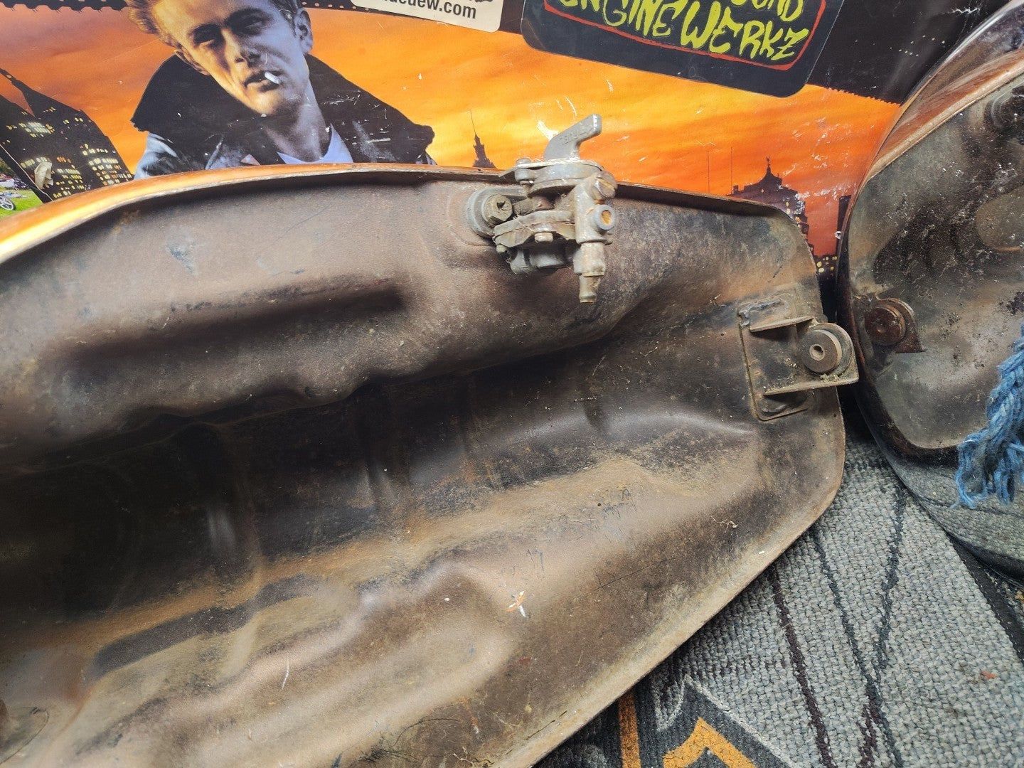 1982  KAWASAKI CSR 650 KZ 650 H2 FUEL GAS PETRO TANK OEM 51001-1057-00