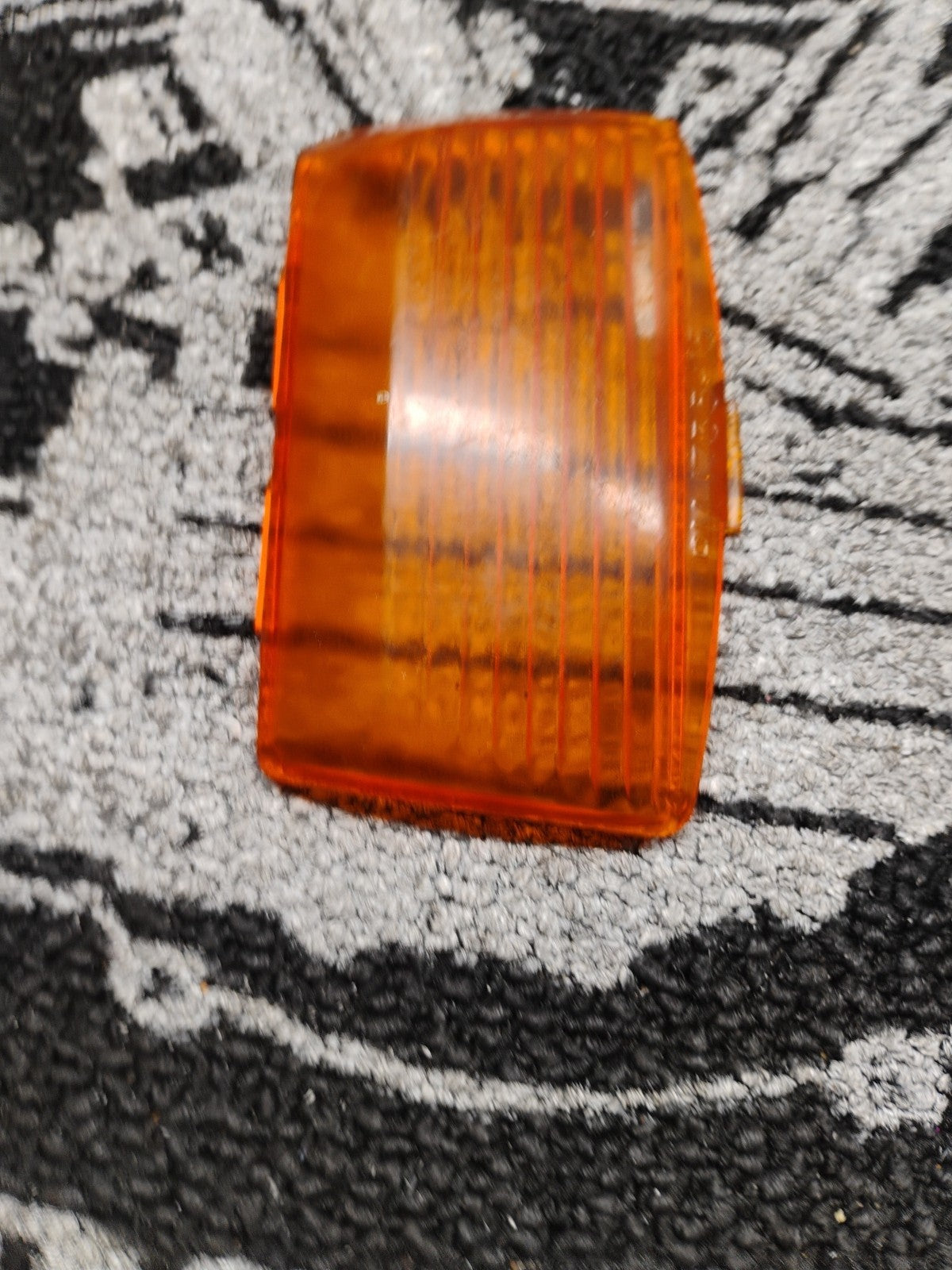 HARLEY DAVIDSON OEM TOURING  SOFTAIL 2013-OLDER  FRONT FENDER TRIM LIGHT LENS 