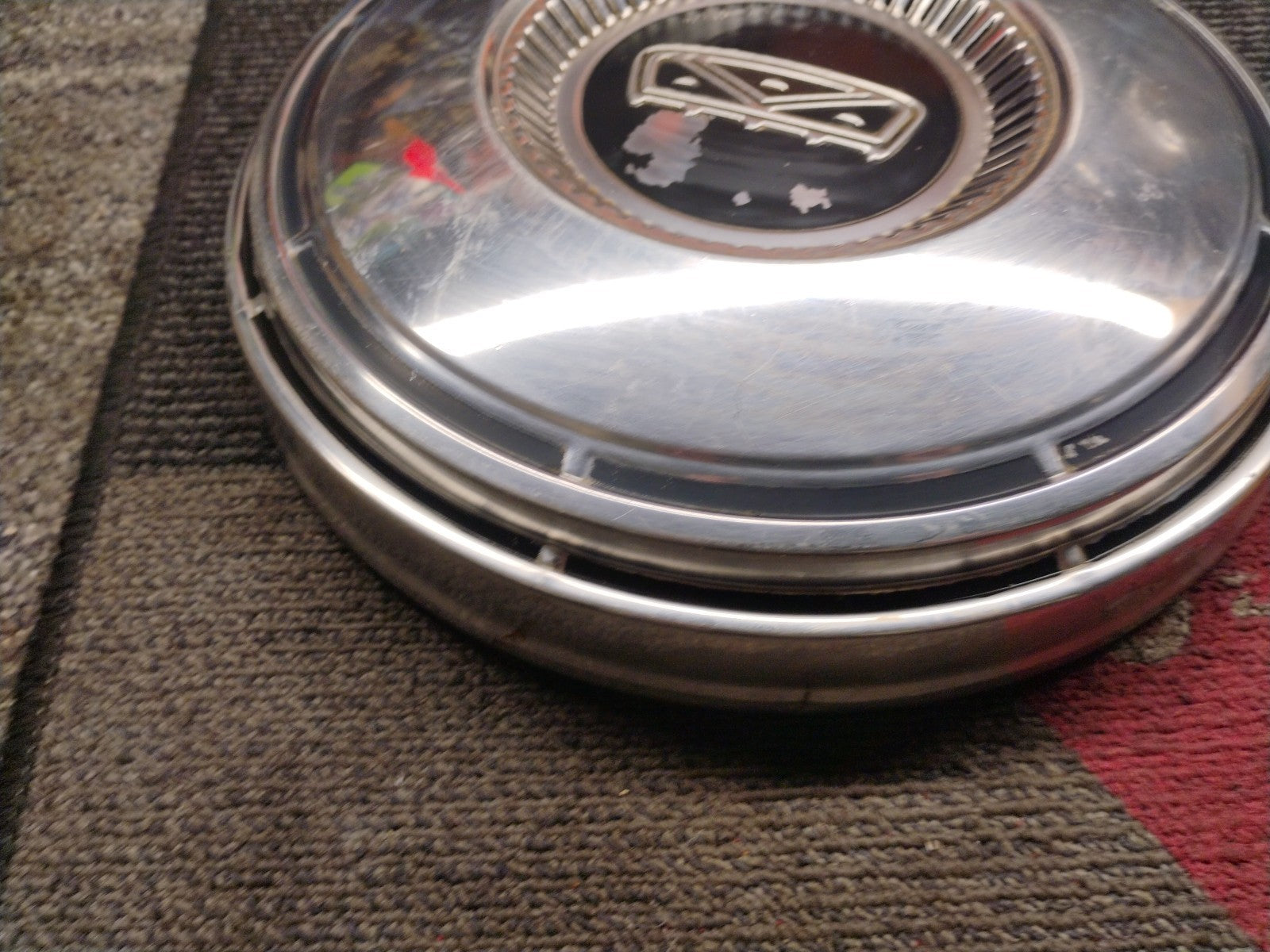 1968 1969 Ford Fairlane Torino Falcon Custom Galaxie ORIG DOG-DISH WHEEL HUB CAP