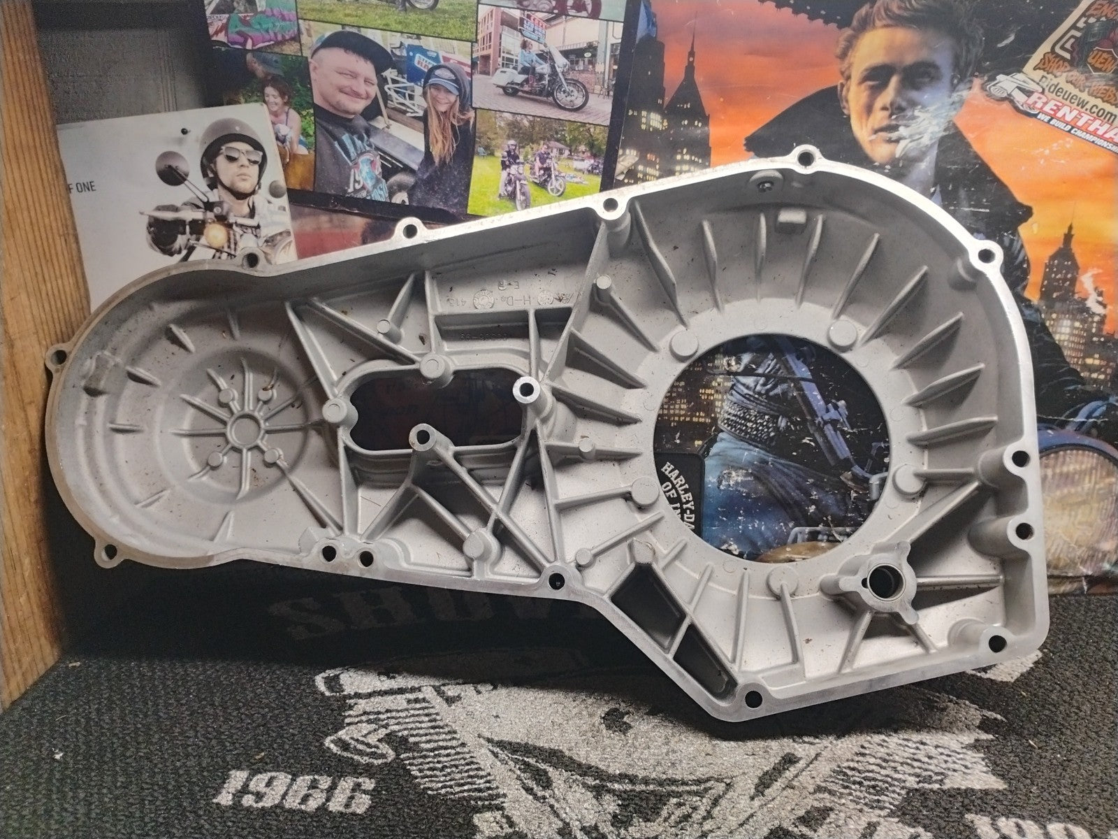 OEM Harley Davidson Primary Clutch Cover 60506-99 Softail Dyna 1999-2005