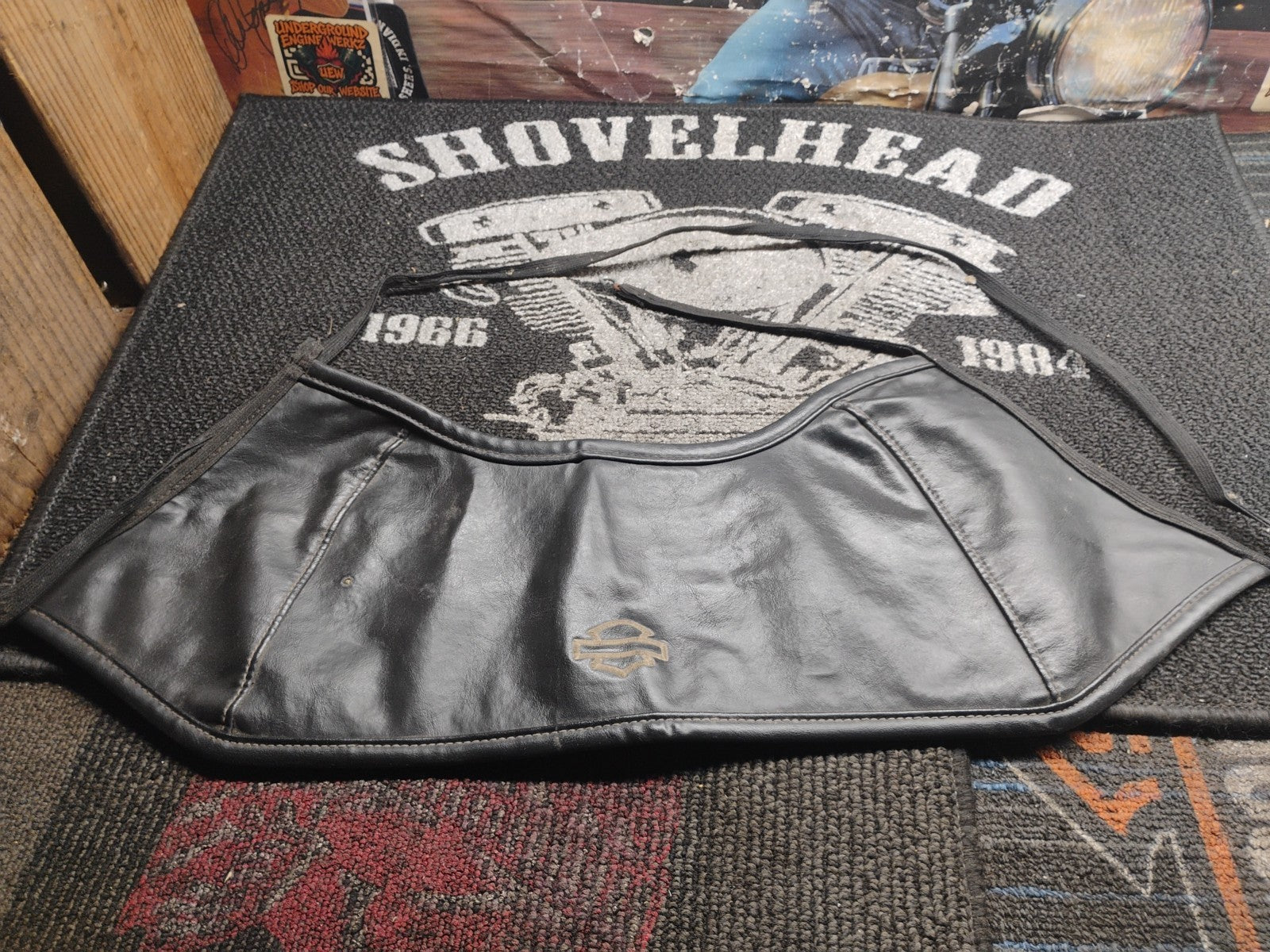 Tank bra / dust cover for 2007–2008 Harley-Davidson Electra Glide Ultra models