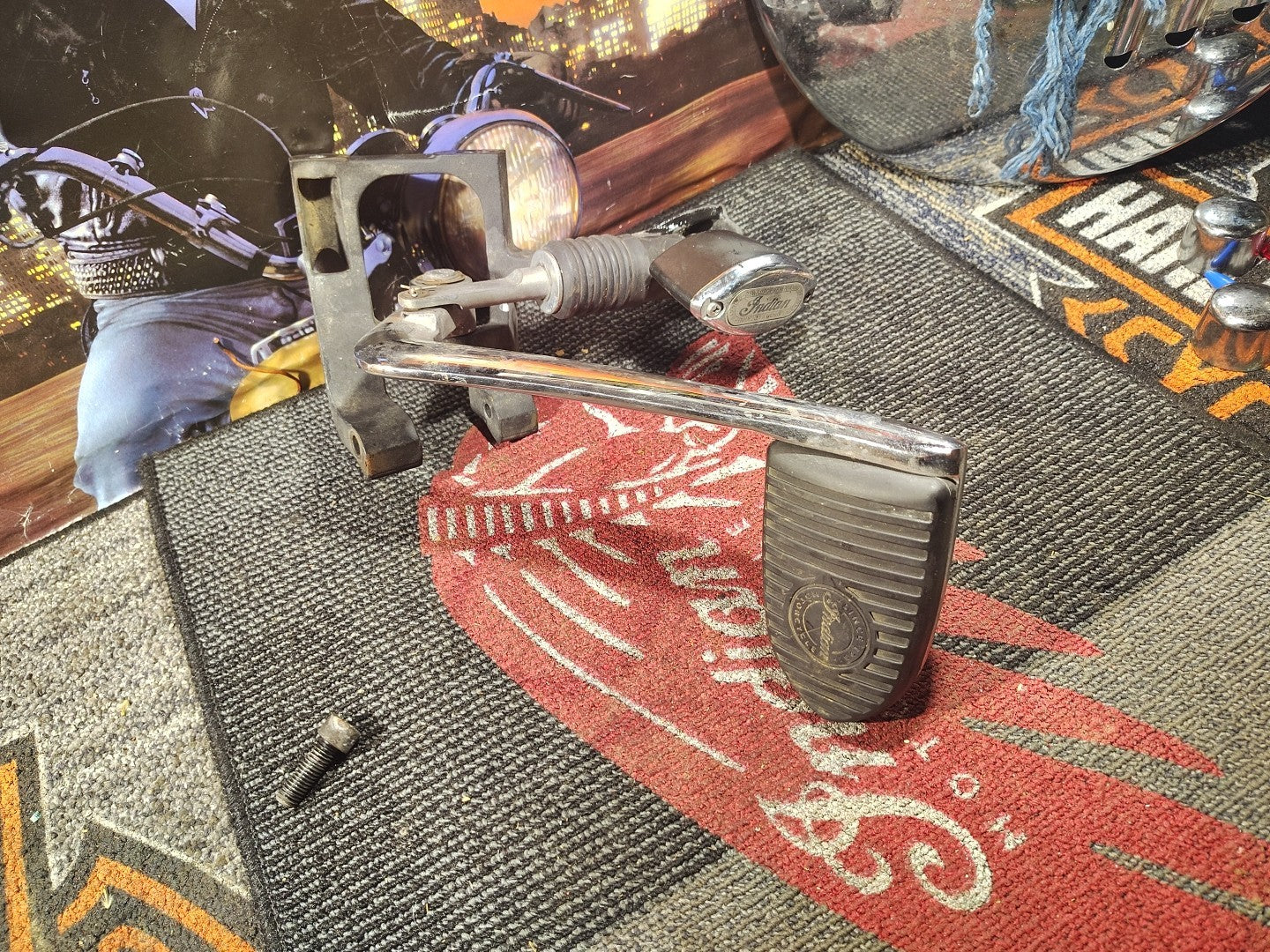 2017 Indian Chieft Rear Brake Pedal Lever Bracket An Master Cylinder 