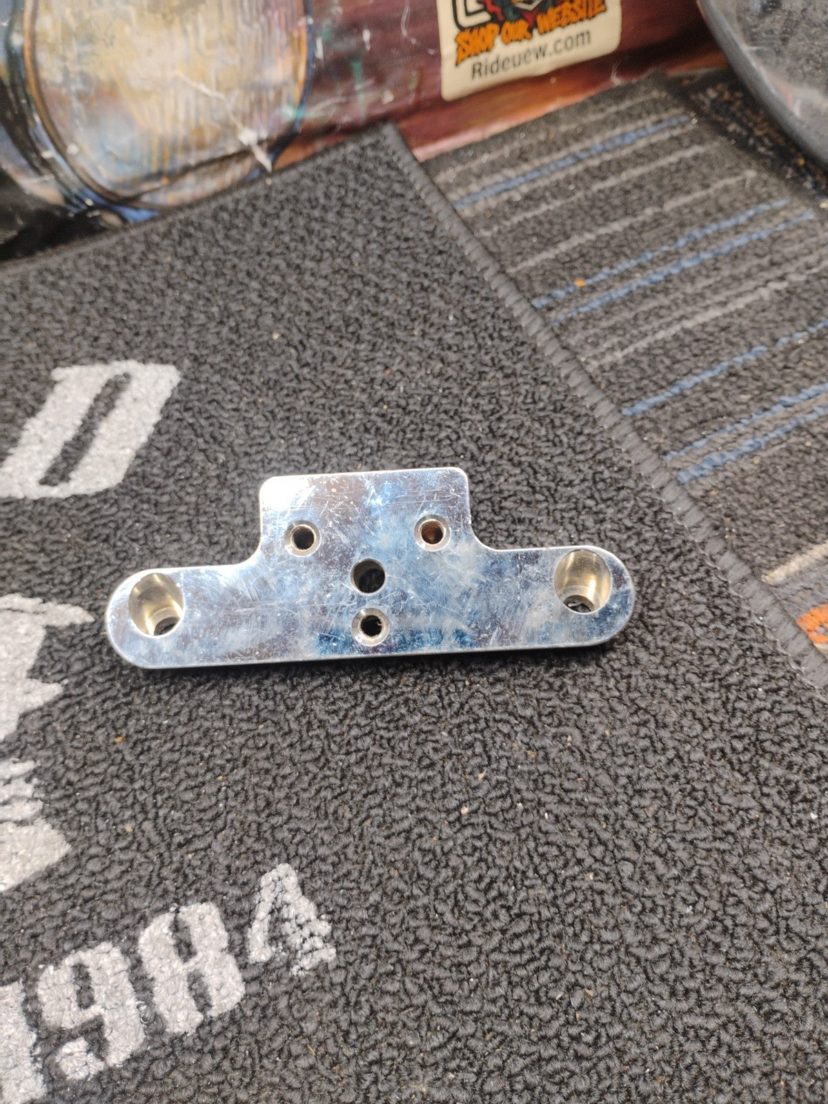 OEM Harley-Davidson License Plate Mount Bracket Chrome Steel