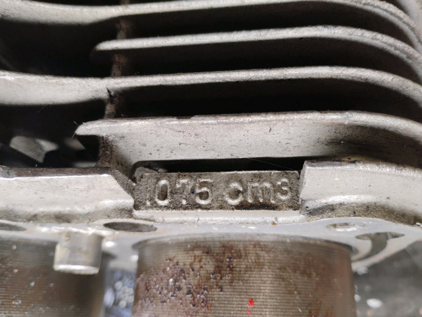 SUZUKI GS750 GS 750 CYLINDER