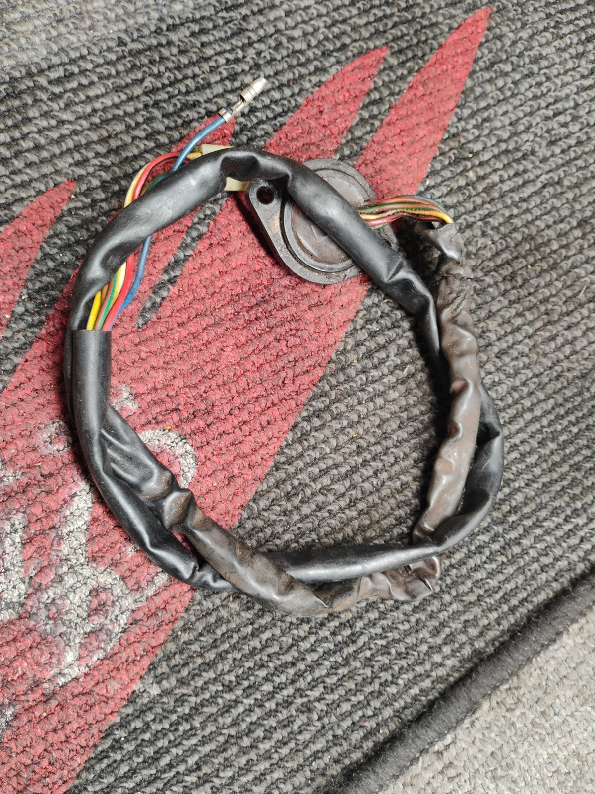 81 SUZUKI GS1000 GS 1000 GEAR SHIFT INDICATOR BODY