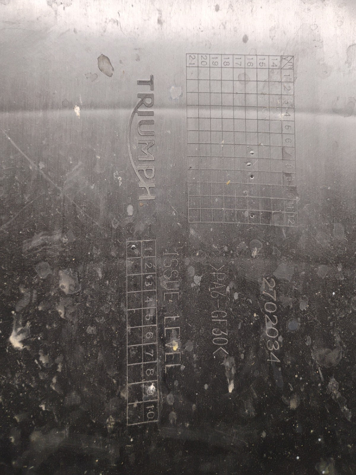 Triumph Street Cup 900 17-18 Genuine Rear Fender Tail Lamp Turn Signals