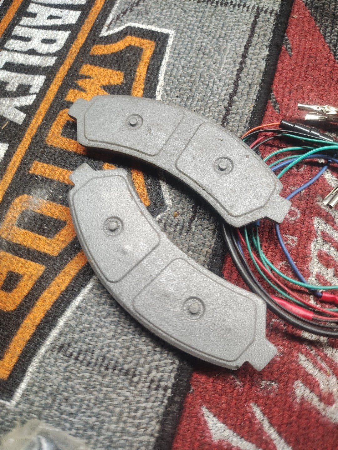 Wagner pd726 Front Ceramic Brake Pads for 98-04 GMC Sanoma/ Chevy S10