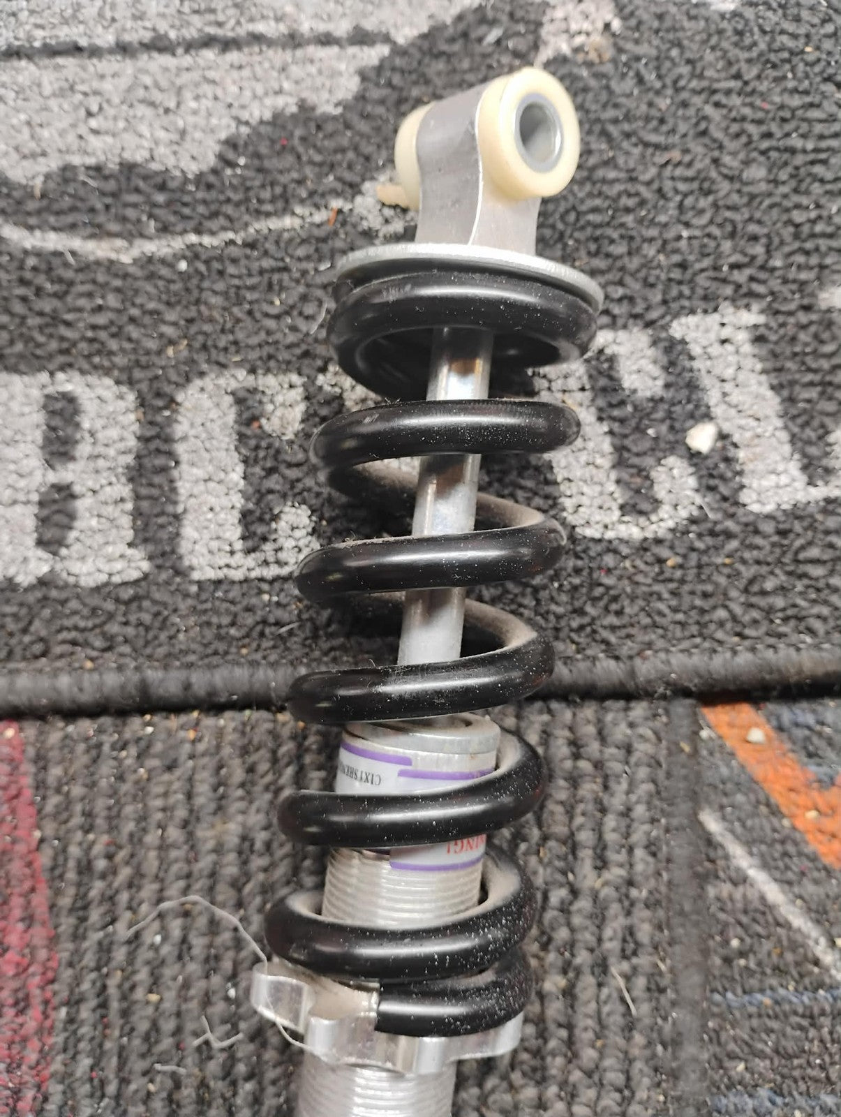 Sheng Shun Motorcycle Suspension Shock Absorber Spring 1200LB IN Black Silver