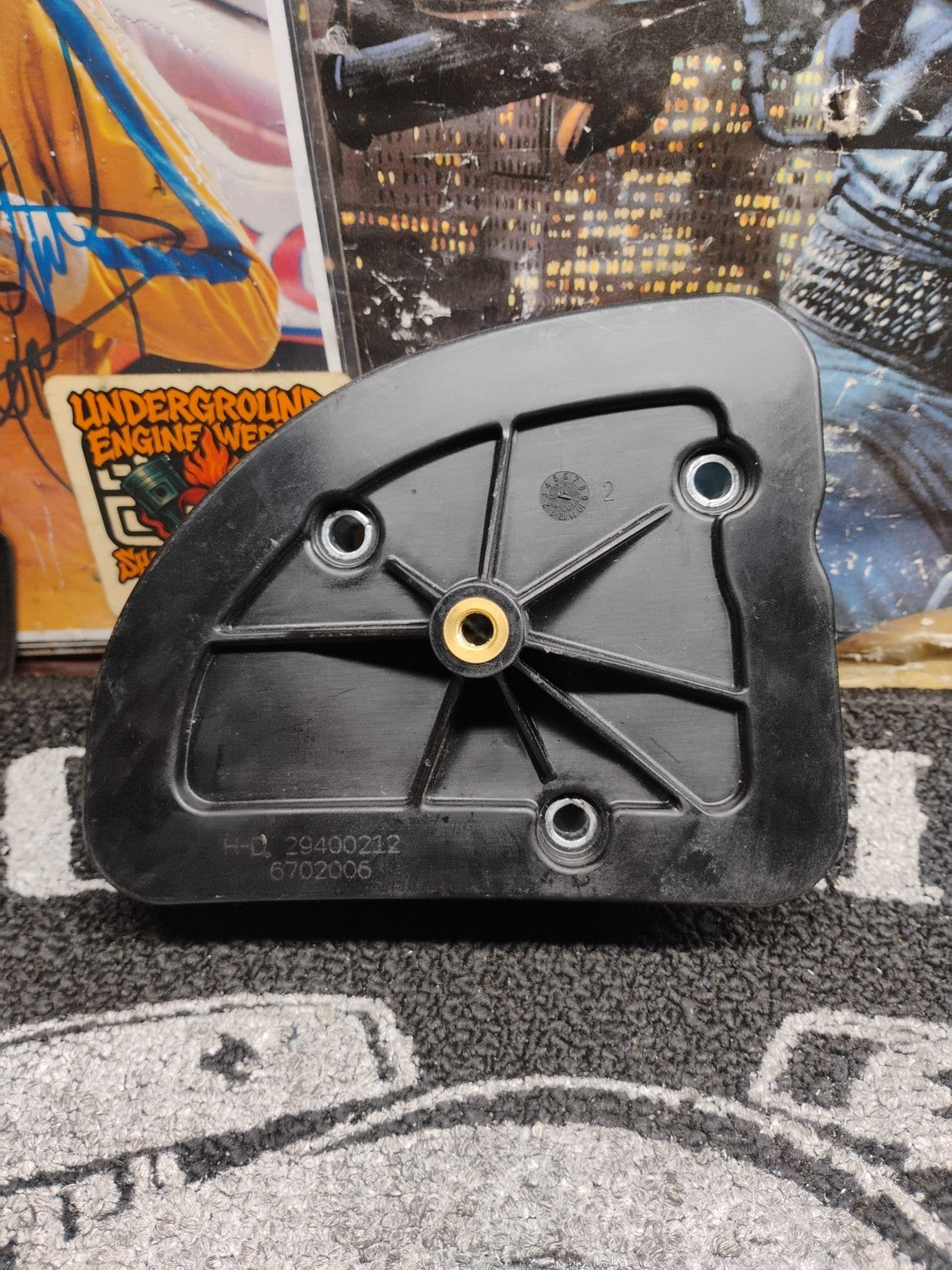 Harley Davidson Milwaukee 8 Touring OEM Air Cleaner Backing Plate Filter