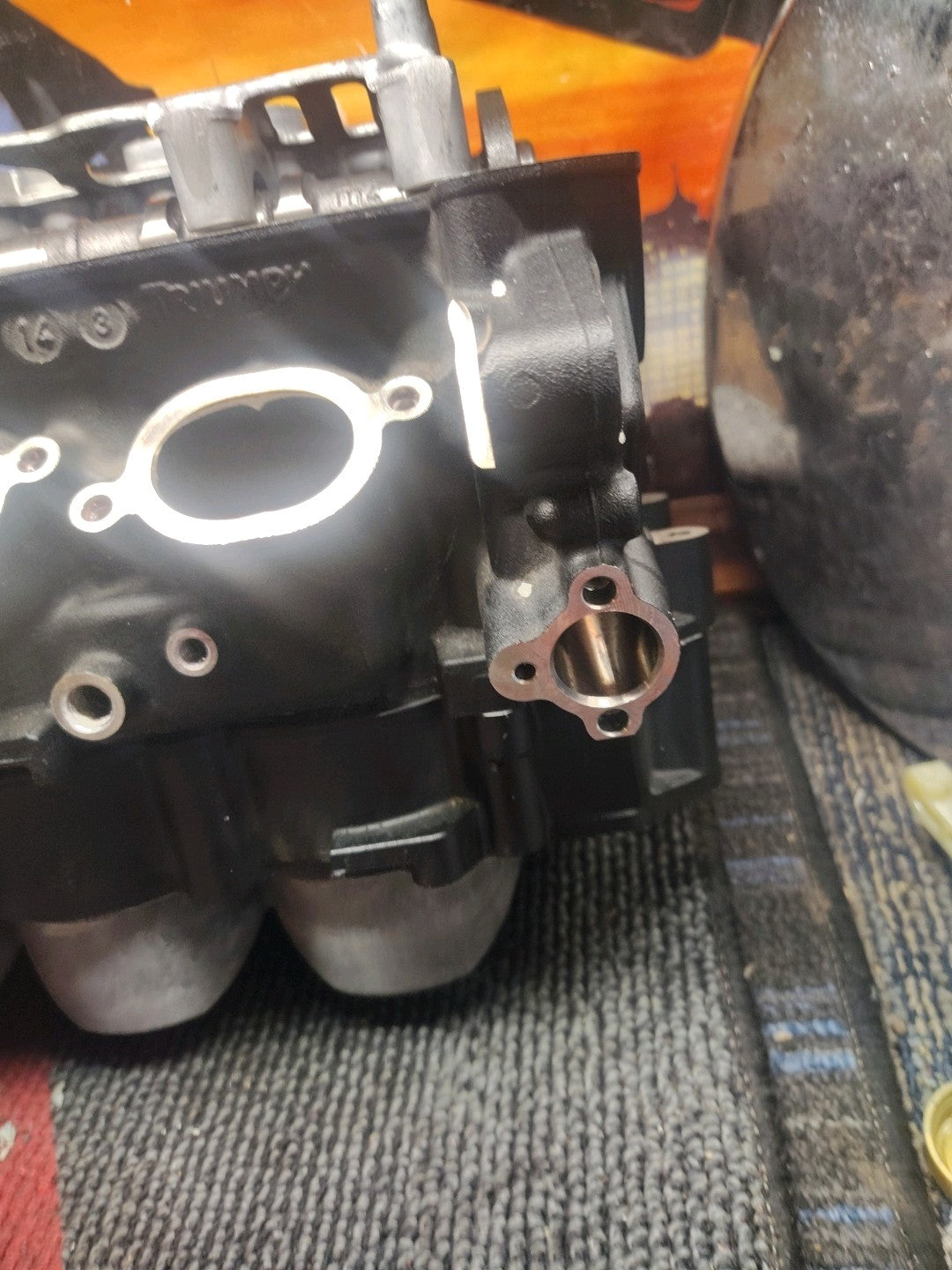 Triumph Street Triple 675 08 09 Cylinders And  Head T1150171