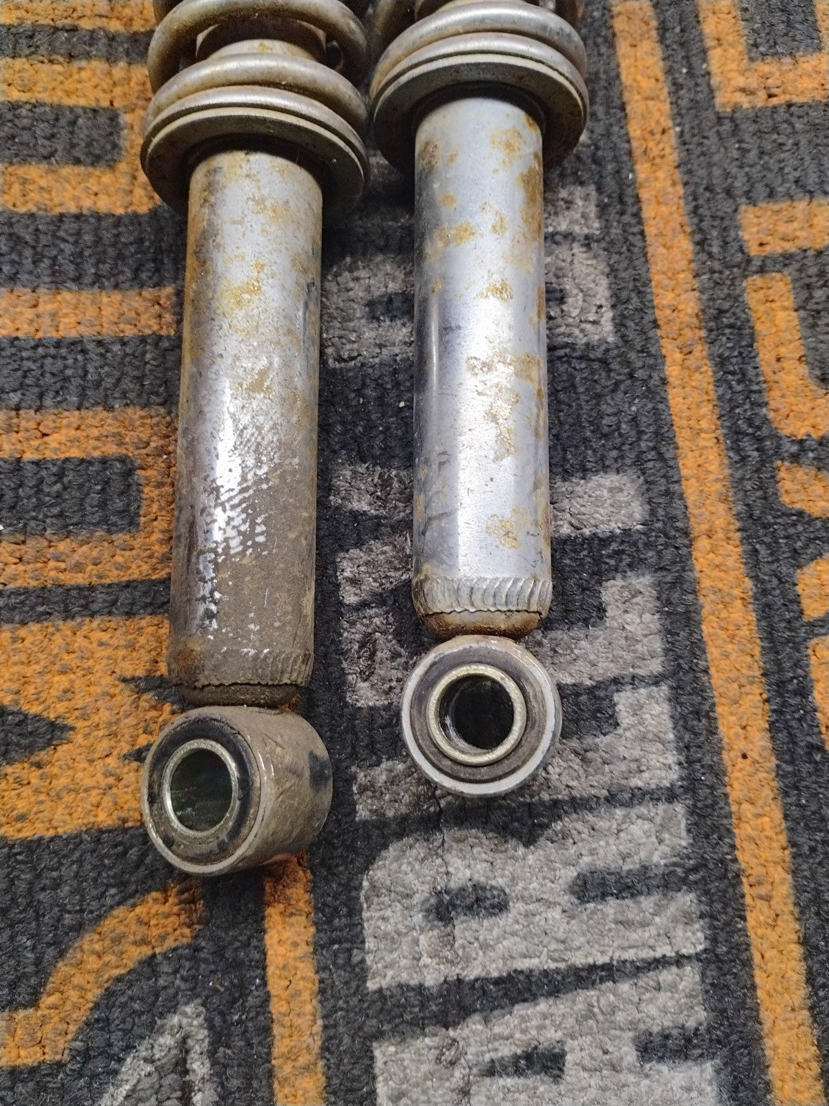 1974 74 75 Honda CB 125 S Rear Back Suspension Shocks CB125S 