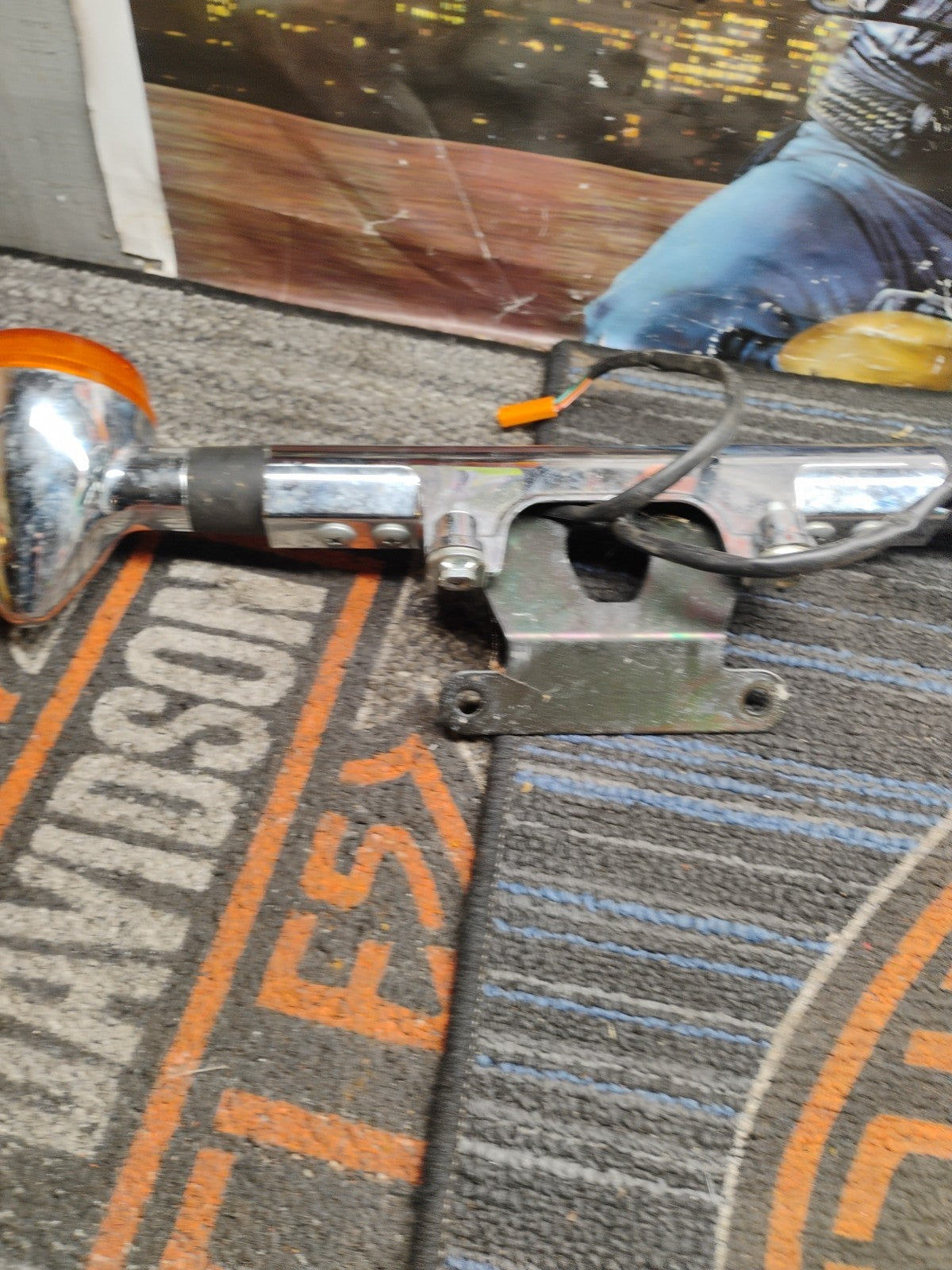 1999 98-03 Honda Shadow VT750 Ace Front Turn Signal Flasher Light Bar Indicator