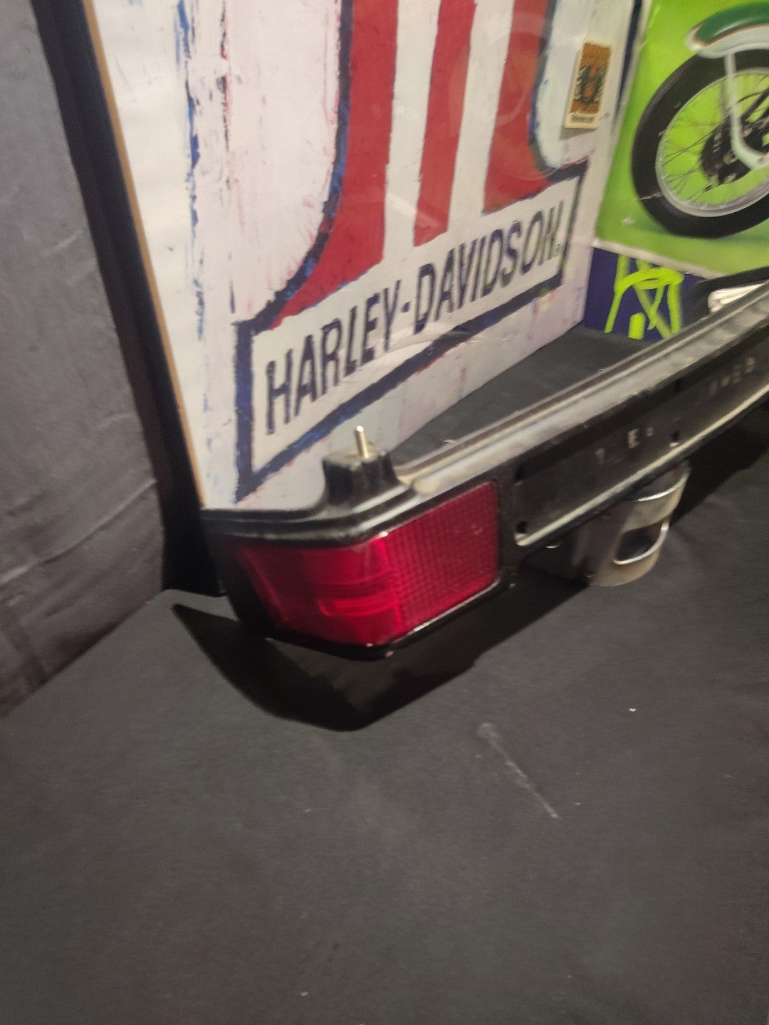 Harley Davidson Electra Glide Ultra Classic Luggage Box Rear Brake Light Housing
