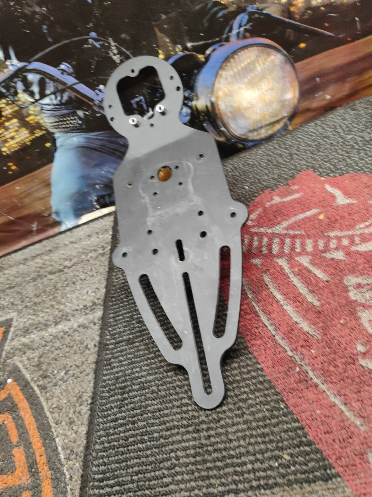 EB1301 2019 19 MOTO GUZZI V7 III STONE NIGHT 750 LICENSE PLATE BRACKET