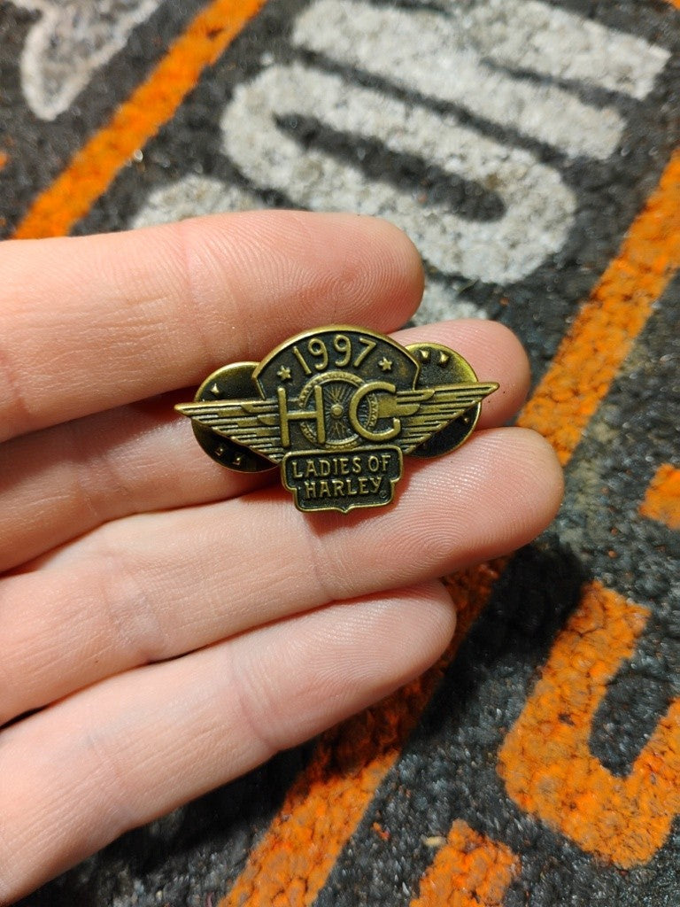 1997 Harley Davidson Motorcycles - Ladies Of Harley H-C Wings Pin 1-1/4" wide