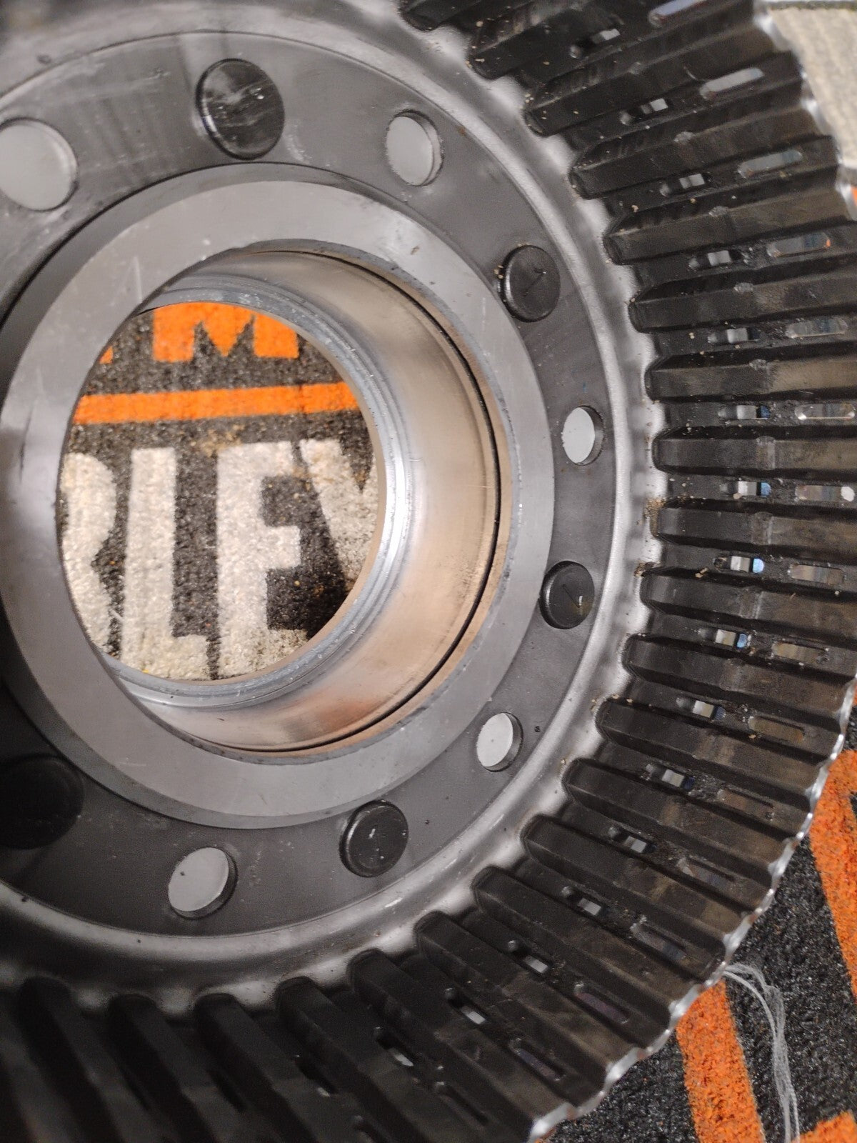 Harley Davidson 1994-1997 Big Twin Clutch Shell With Sprocket 5 Speed