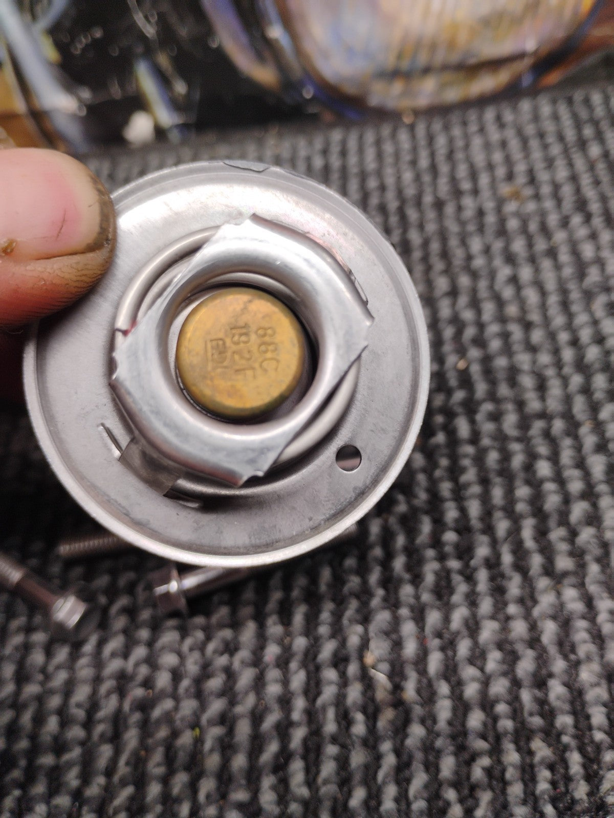 21 Triumph Rocket III 3 GT 2500 thermostat housing cover