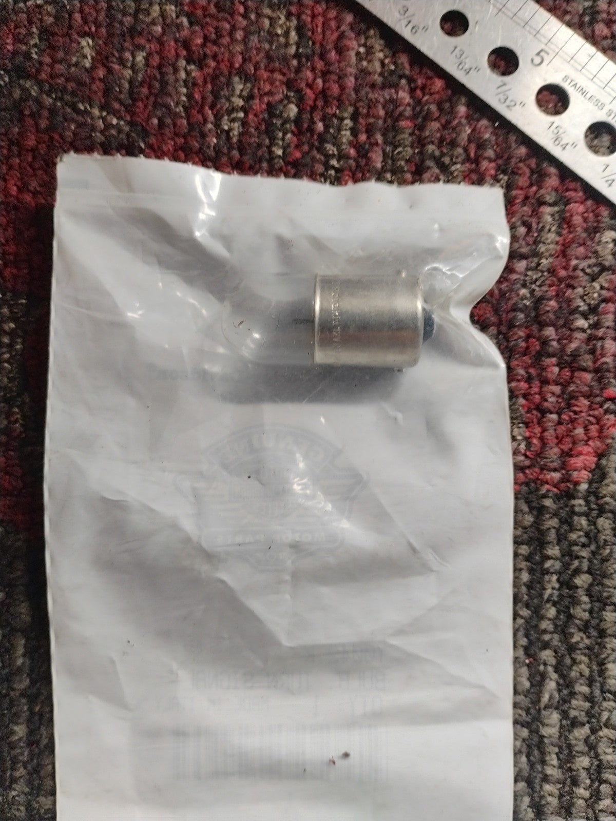 Genuine Harley-Davidson Turn Signal Bulb Part Number - Y0042.K