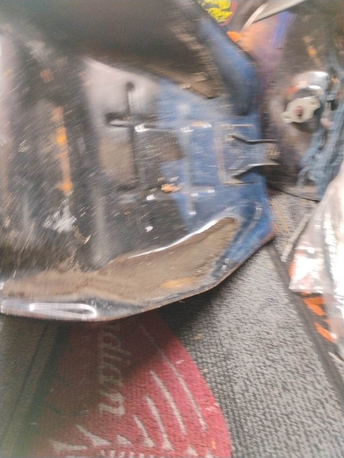 1991-1994 Honda CBR600 F2 gas tank fuel tank no dents