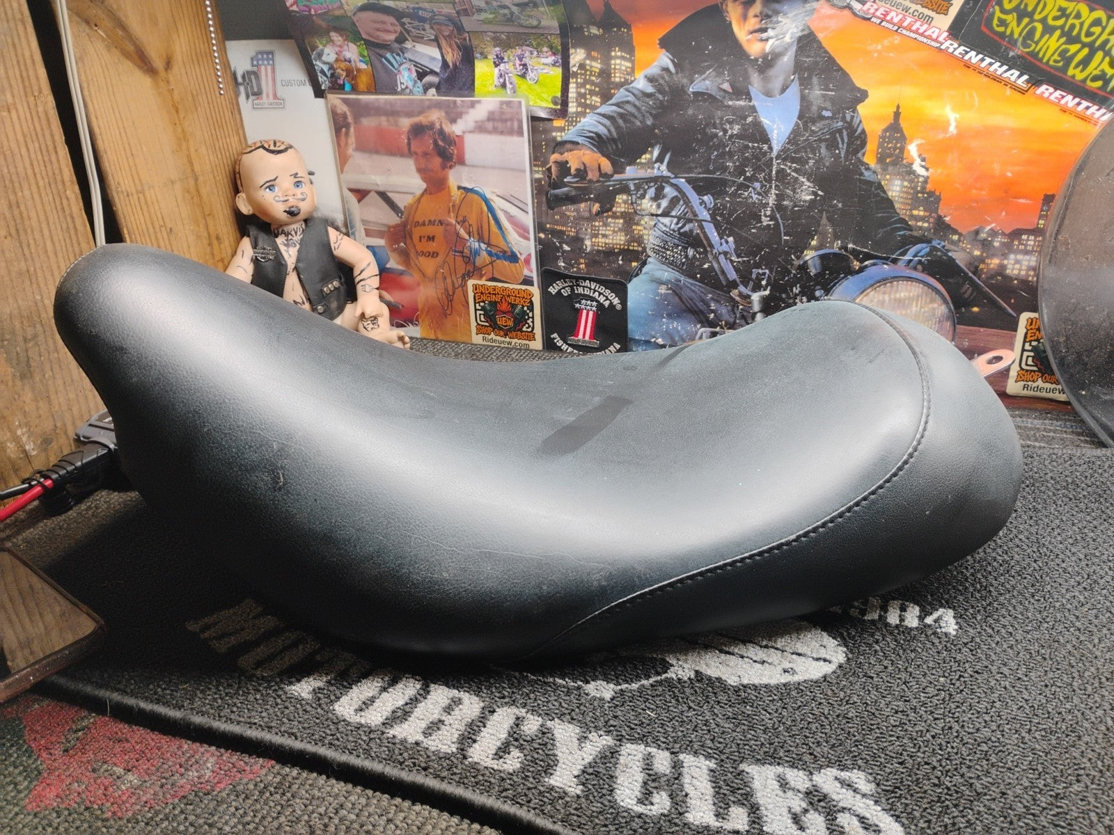 Genuine Harley Sportster Solo Seat OEM Black 1996-2003 Gunfighter Style