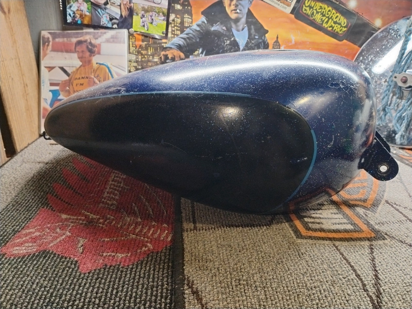 04-06 Harley XL1200 Custom Sportster OEM Gas Fuel Tank XL883 XL 1200 4.5 