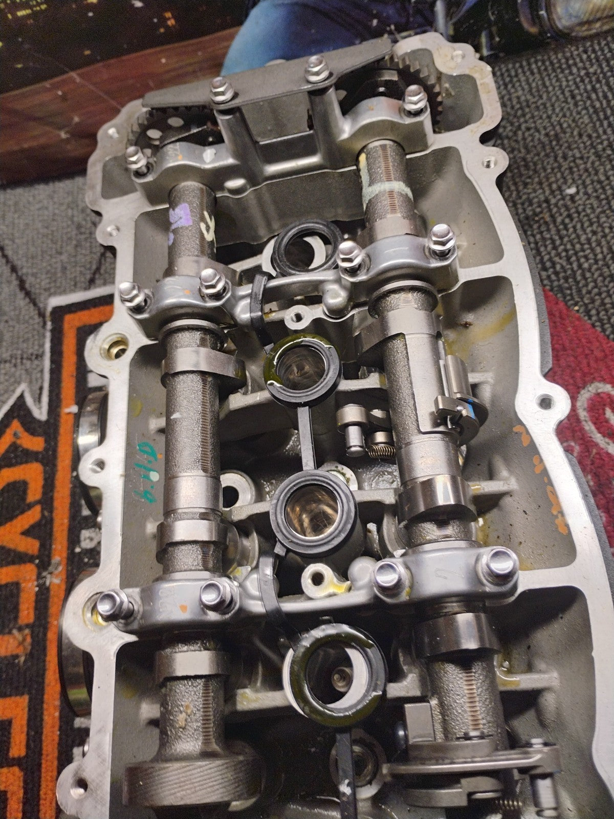 21 Triumph Rocket III 3 GT 2500 engine cylinder head ,valves ,camshaft and more