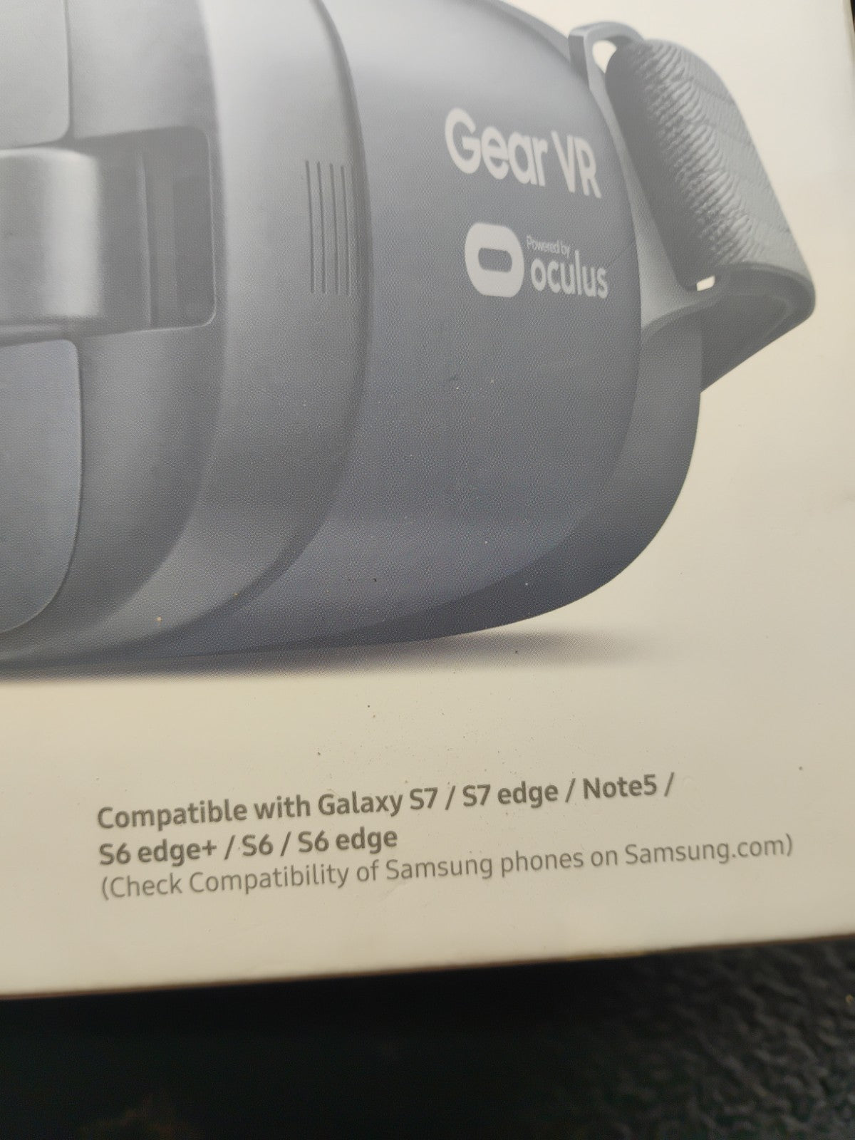 Samsung Gear VR SM-R323 Oculus VR Headset For Galaxy S7 S7 Edge S6 Note 5