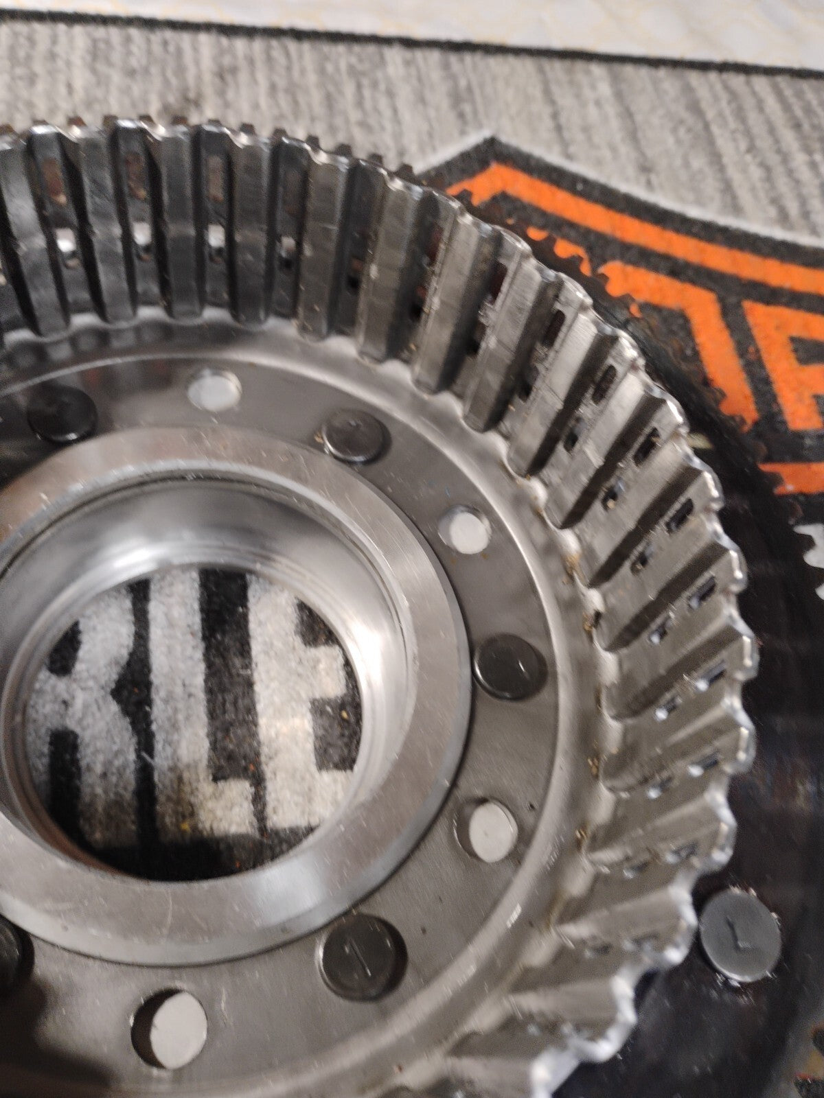 Harley Davidson 1994-1997 Big Twin Clutch Shell With Sprocket 5 Speed