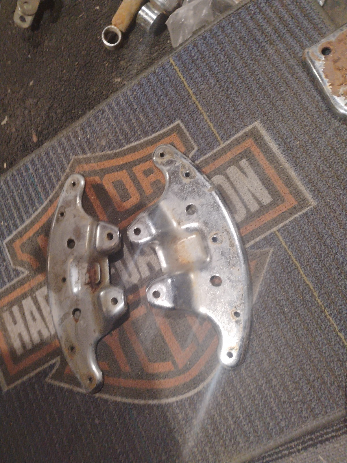 Harley chrome Shovelhead FL front fender mounts brackets supports