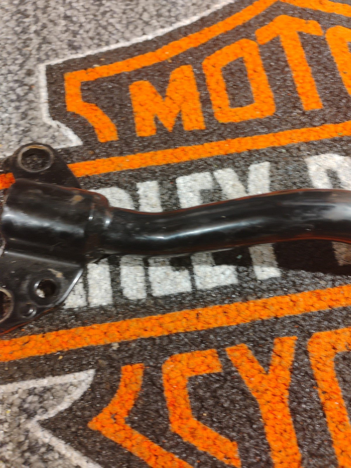 RARE Genuine Harley Davidson Dyna FXD Exhaust Muffler Mount Bracket 2007