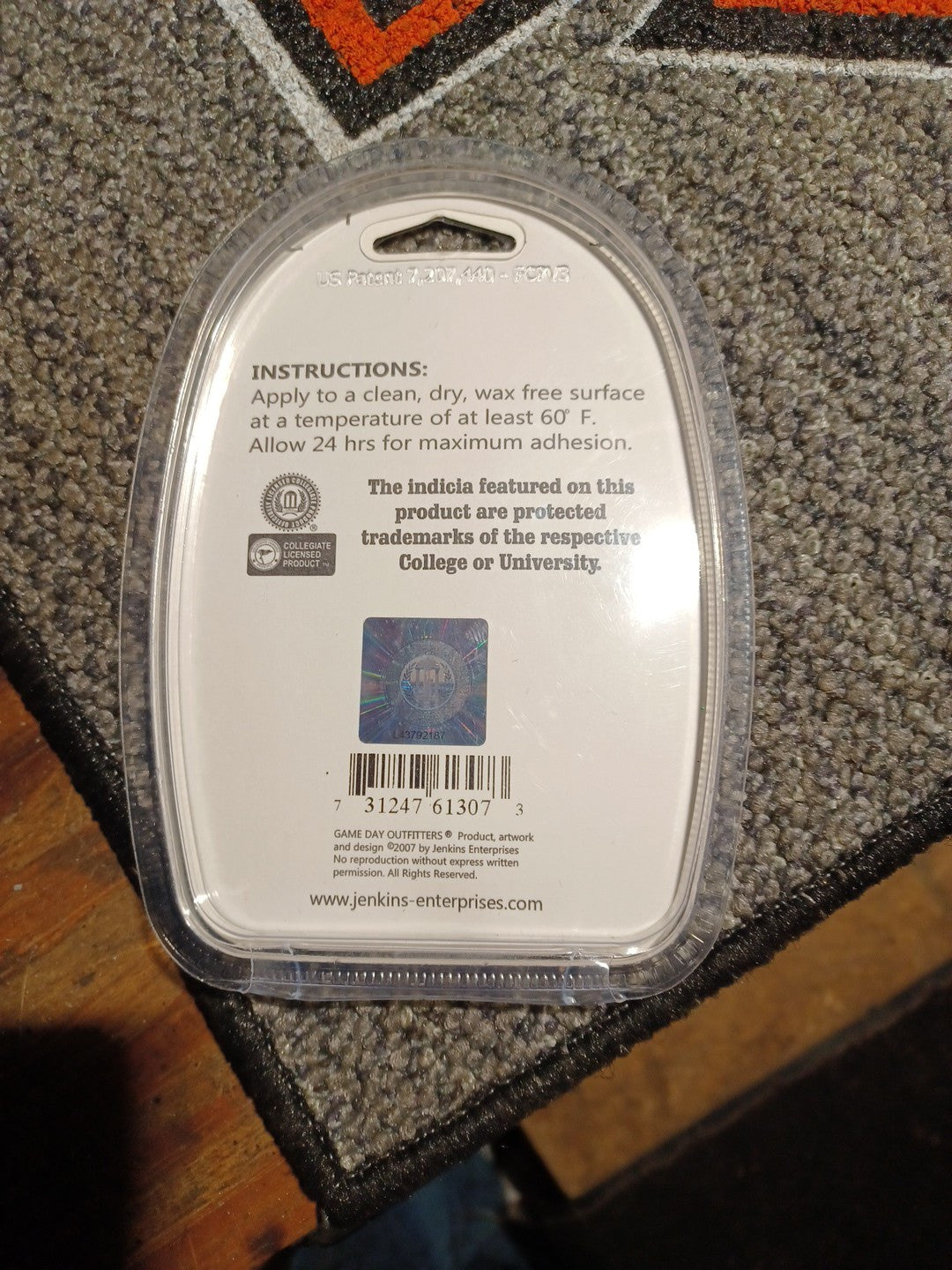 University of Illinois "Banner" Shiny Chrome Auto Emblem