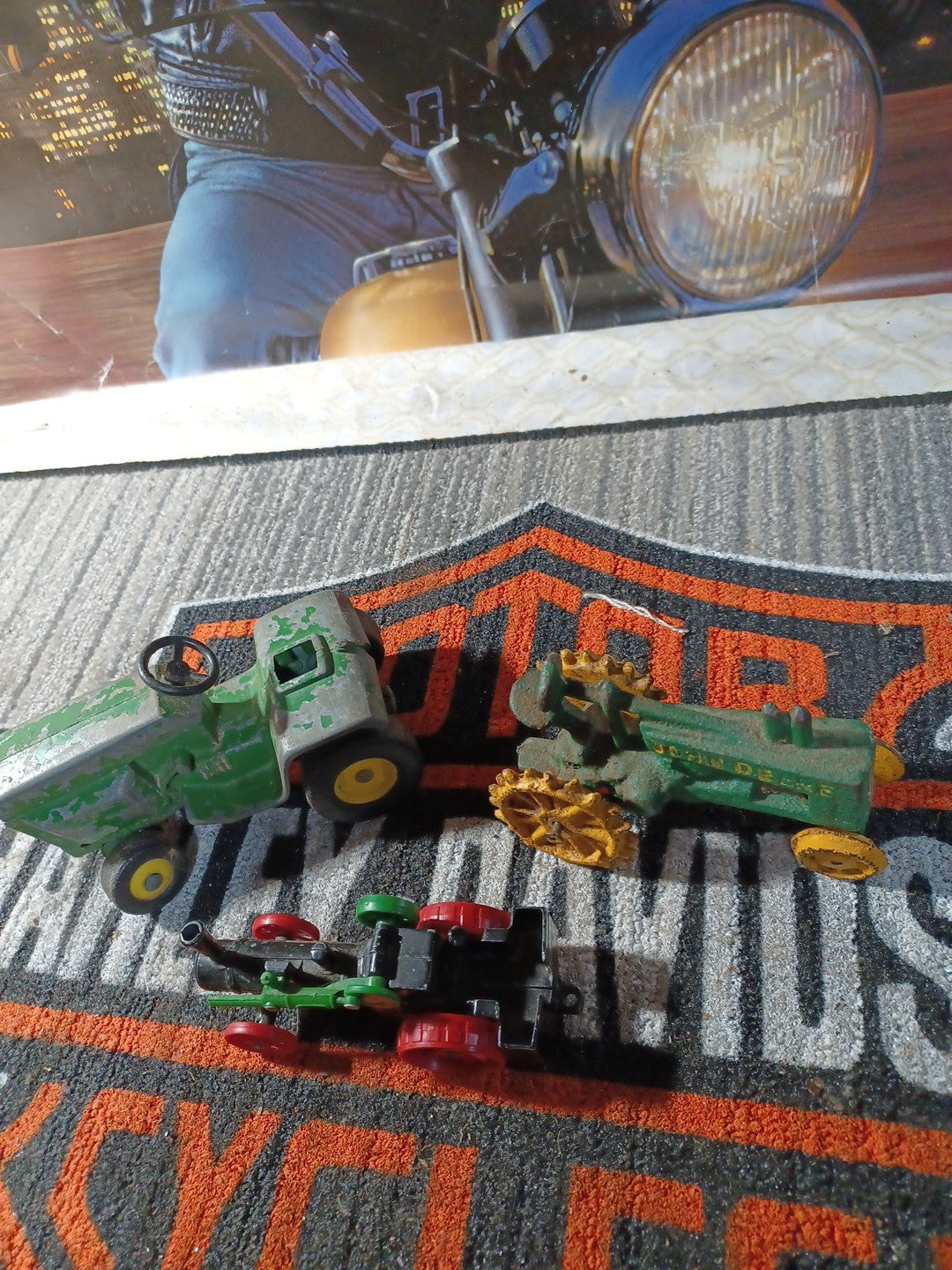 Antique Case Train And John Deere Tracktor Collection Lot