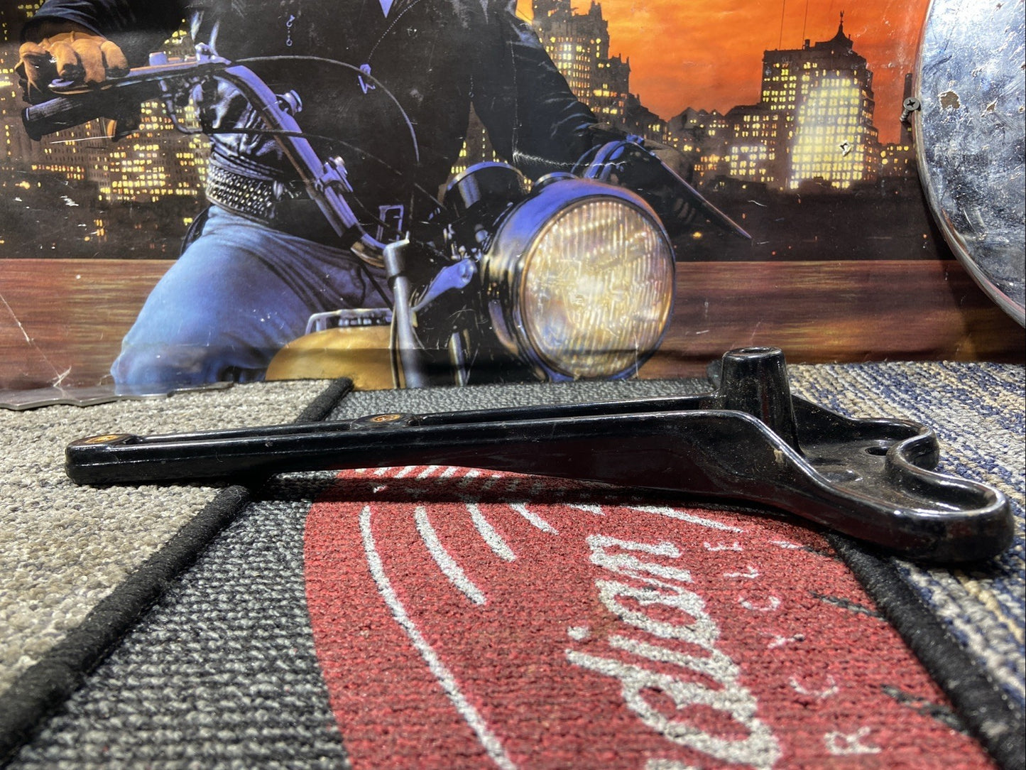 Harley OEM 65436-00 Exhaust support 00-06 FLSTF FXSTD