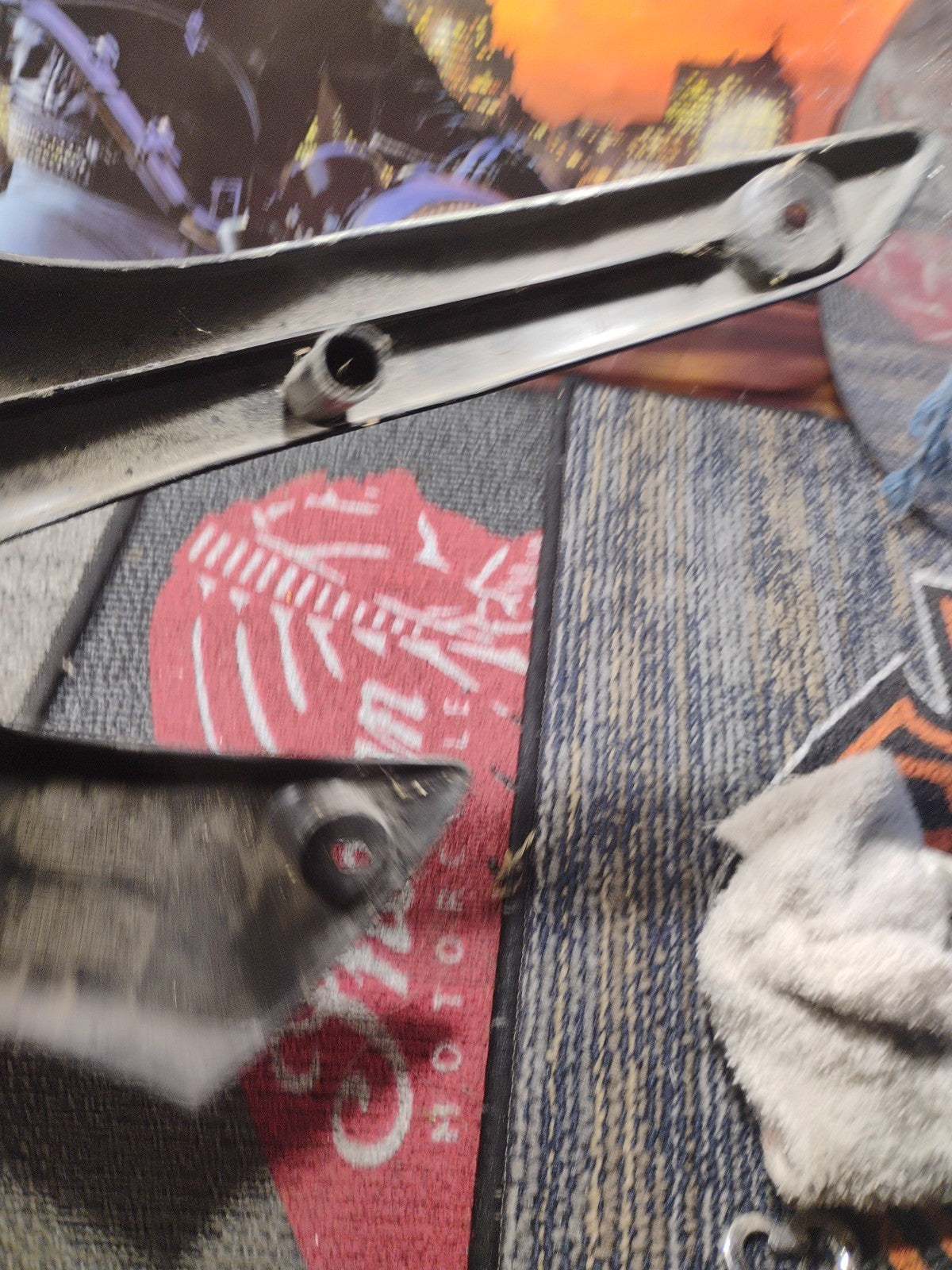 2003 KAWASAKI KLX 110    LEFT / Right TANK COVER  49089-1144 No Cracks