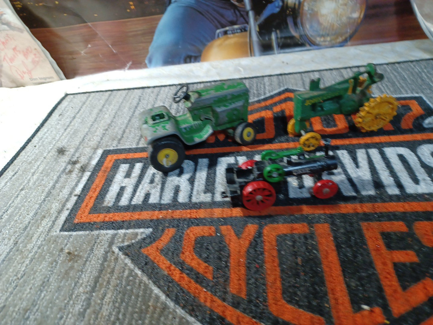 Antique Case Train And John Deere Tracktor Collection Lot