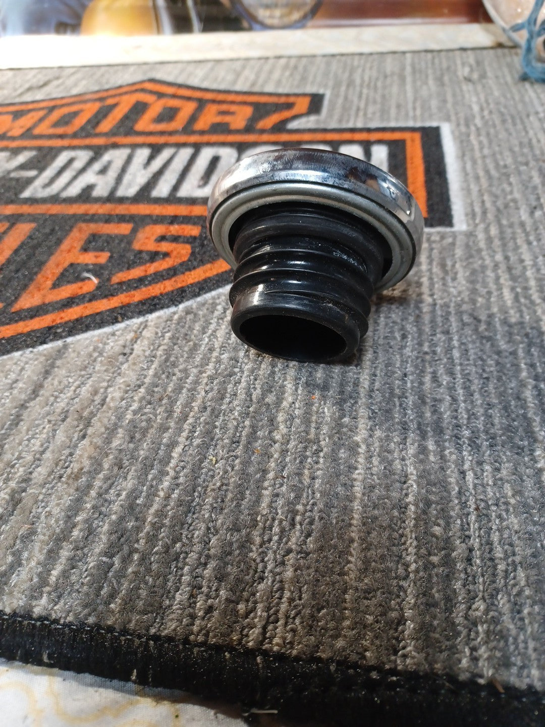 2015 Harley FXDB Dyna Street Bob Gas Fuel Tank Cap