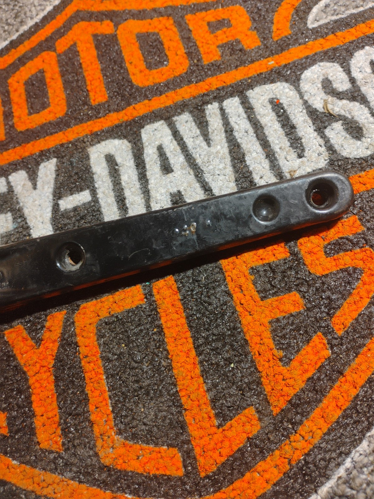 2001 Harley Davidson Fatboy 65436-00 Muffler Support Bracket