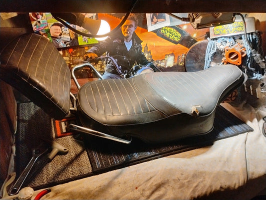 Original harley shovelhead flh 1968 seat assembly
