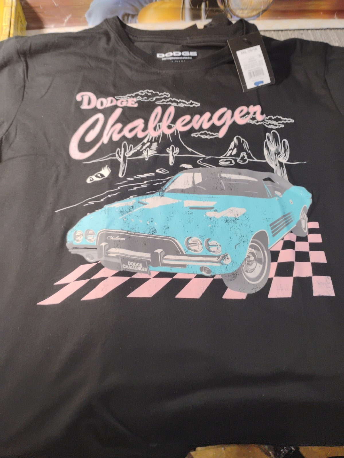 Boys Black Licensed Dodge Challenger T Shirt Size XXL 16/18 New