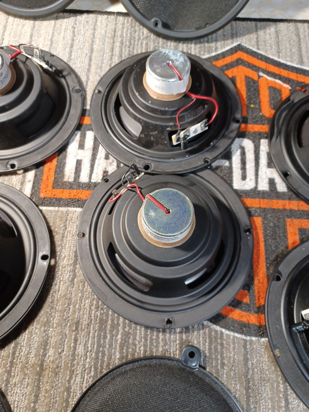 Lot Of 6 Used Harley-Davidson Speakers & Covers For Parts Might Work Not Tested 